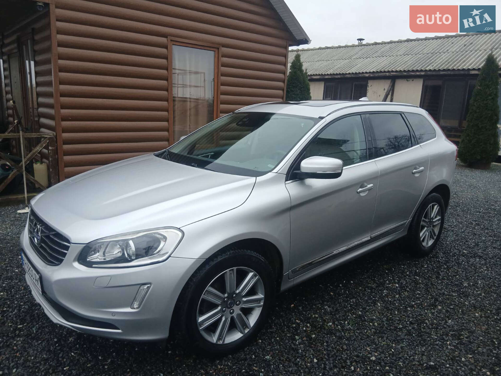 Volvo Xc60 2015 VIN YV1DZARCDG2870961 фото оголошення 5 з 8