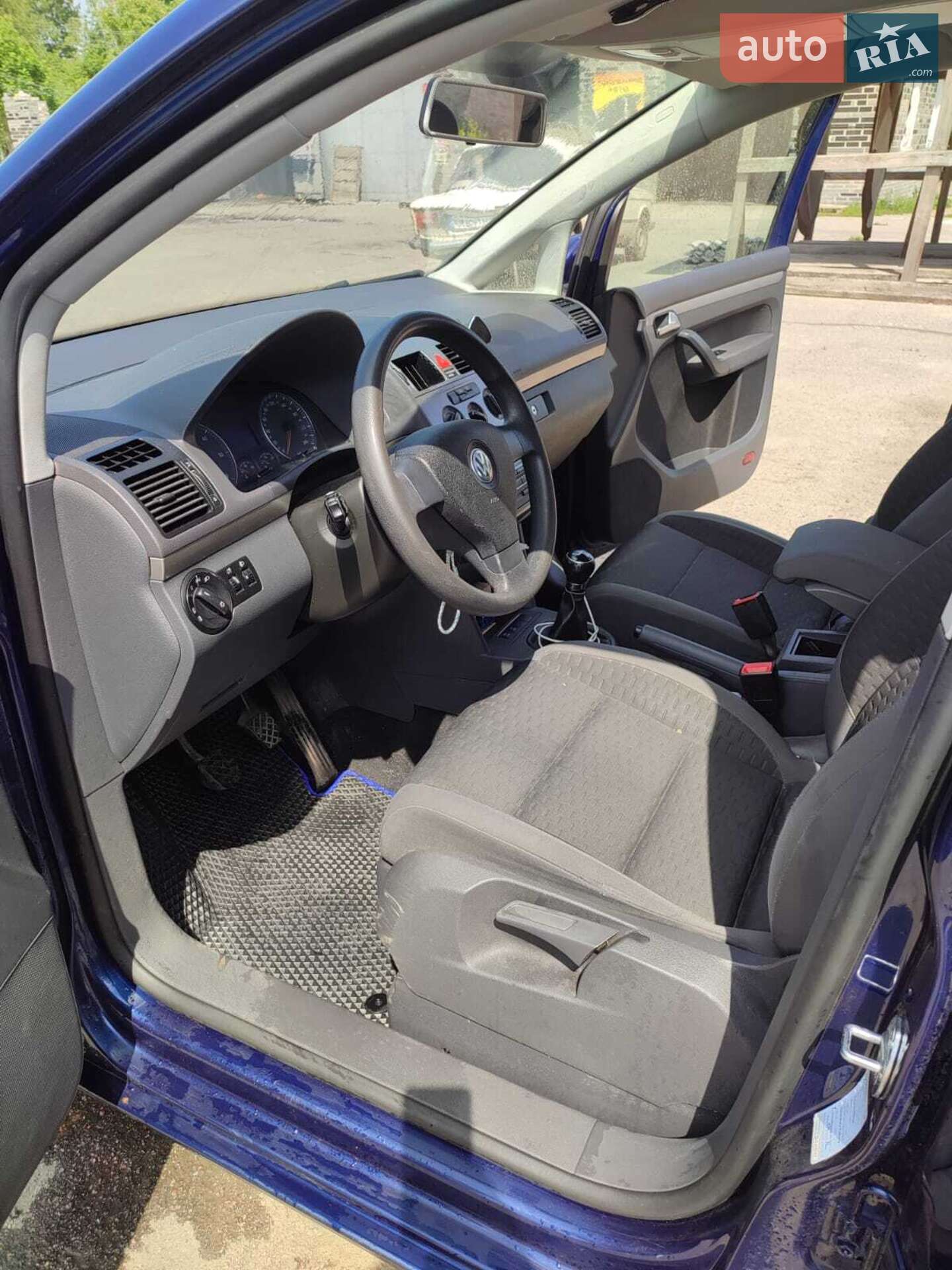 Volkswagen Touran 2009 VIN WVGZZZ1TZAW006502 фото оголошення 4 з 11