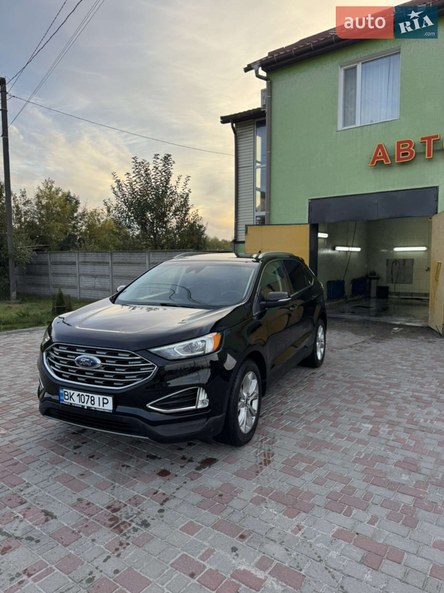 Ford Edge 2019 VIN 2FMPK4K95KBB62182 фото оголошення 4 з 10