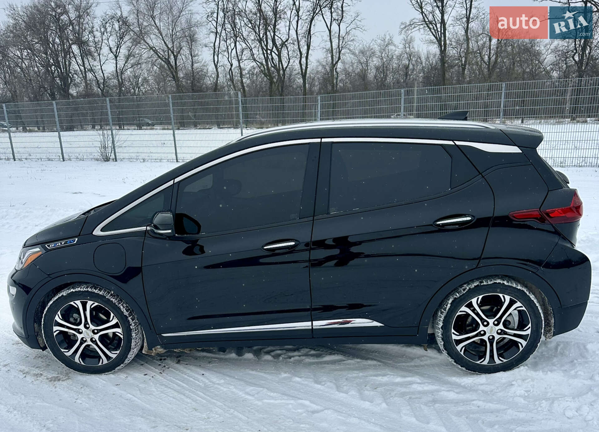Chevrolet Bolt EV 2018 VIN 1G1FZ6S05K4117111 фото оголошення 4 з 27