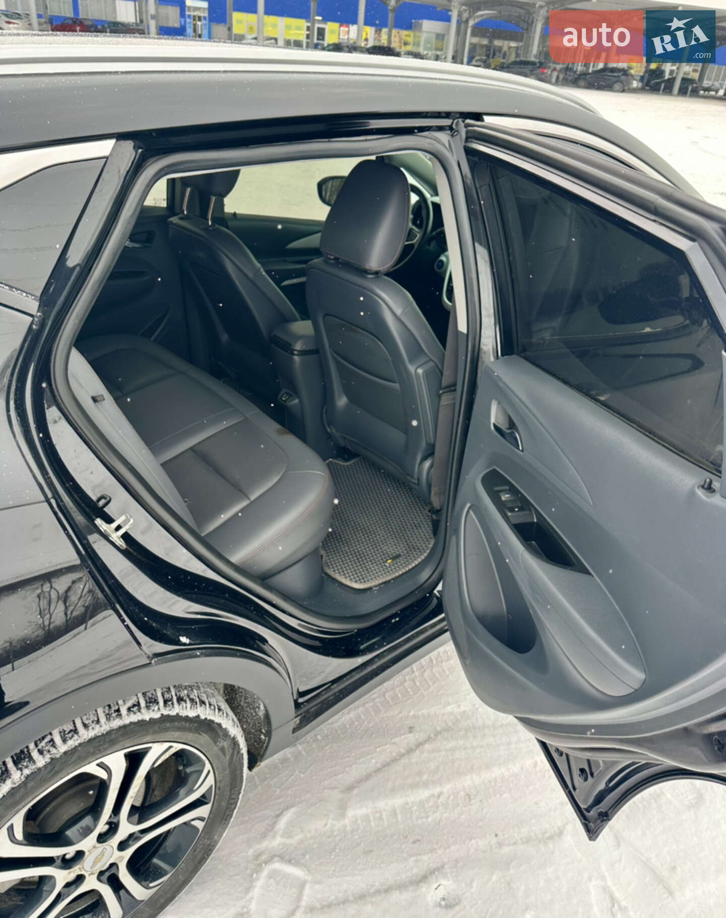 Chevrolet Bolt EV 2018 VIN 1G1FZ6S05K4117111 фото оголошення 12 з 27