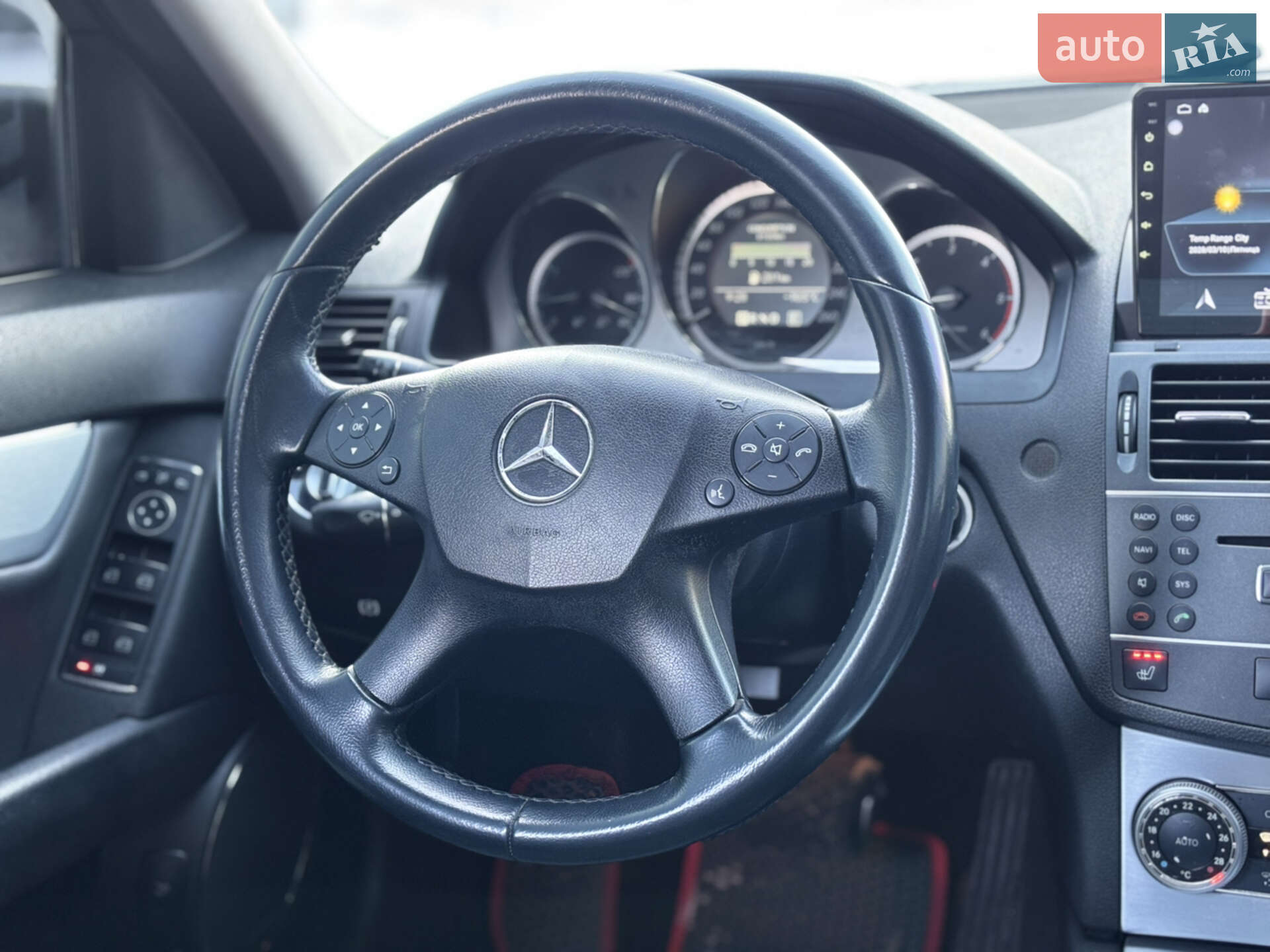 Mercedes-Benz C-Class 2010 VIN WDD2040021A493403 фото оголошення 20 з 24
