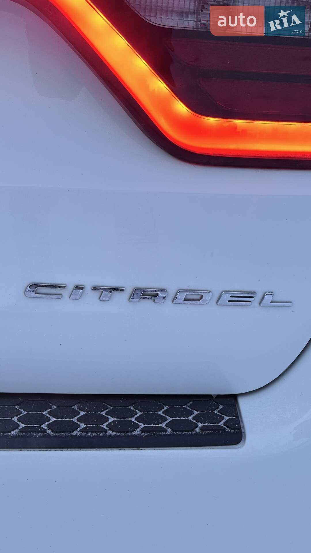 Dodge Durango 2017 VIN 1C4RDJEG9JC212600 фото оголошення 6 з 24
