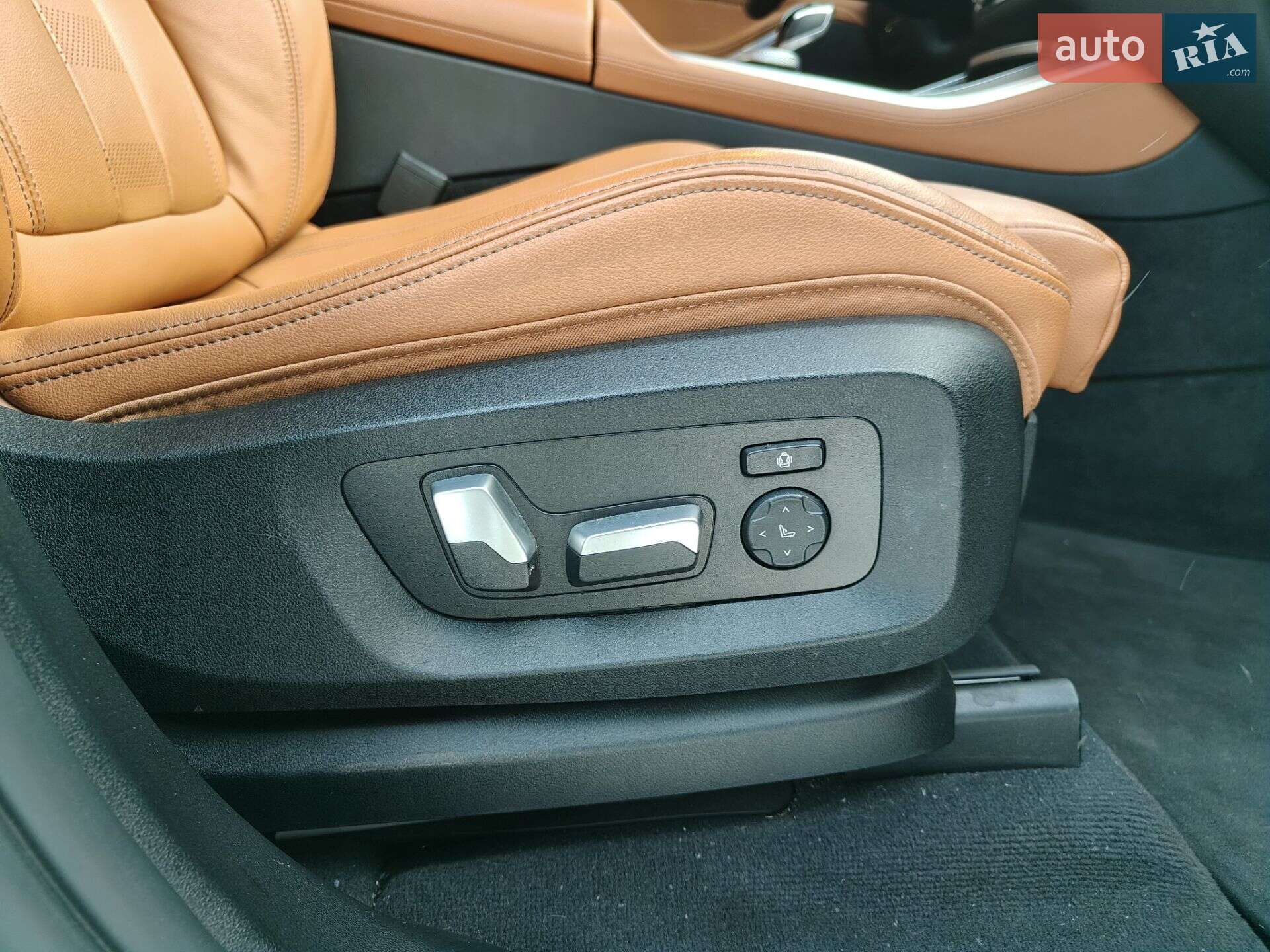 BMW X5 2021 VIN 5UXCR6C04N9J49370 фото оголошення 40 з 57
