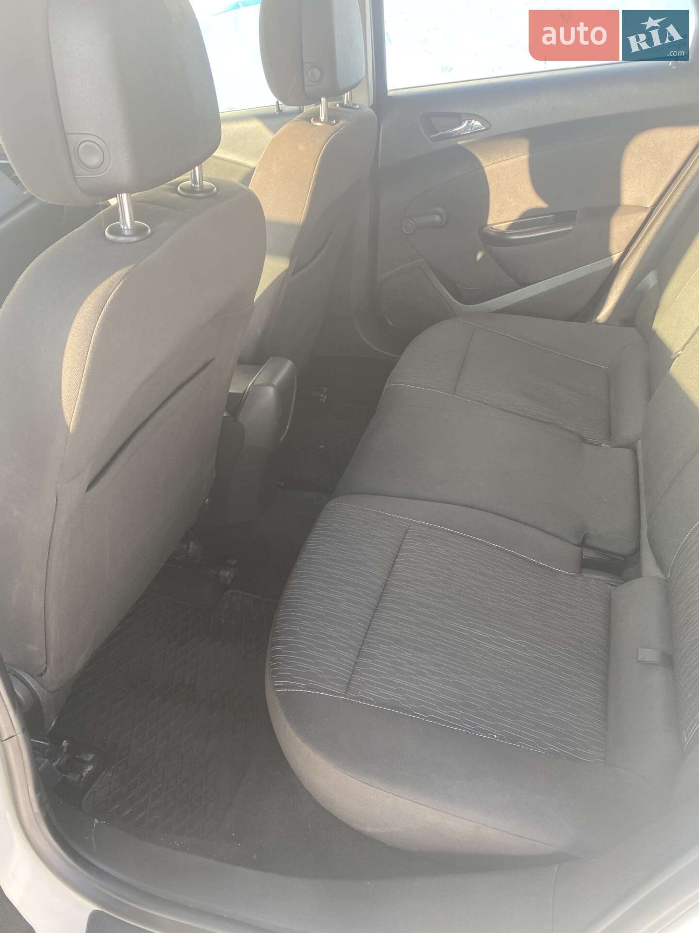 Opel Astra 2012 VIN W0LPD8EW4D8027612 фото оголошення 10 з 12