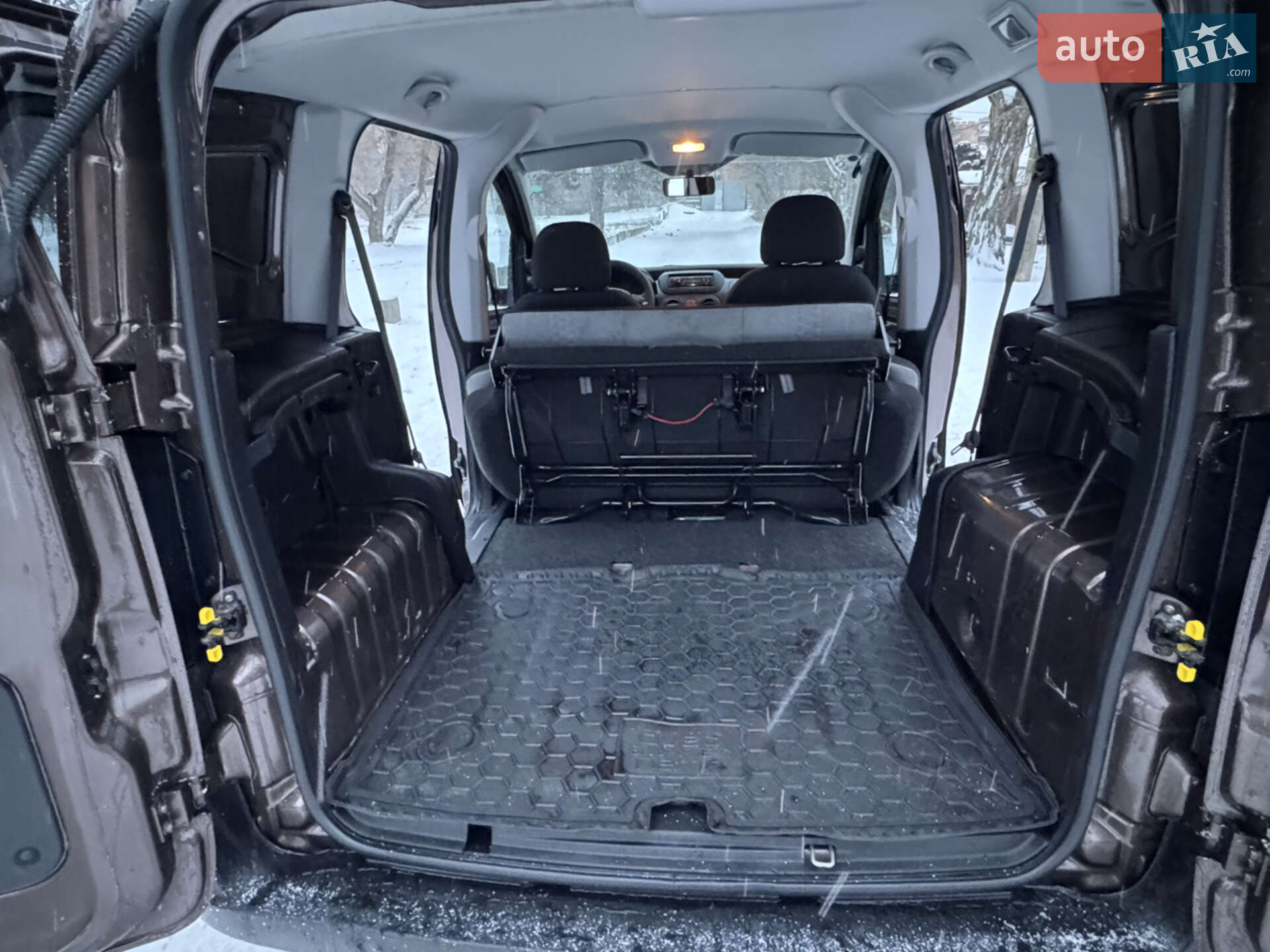 Fiat Fiorino 2019 VIN ZFA22500006N40161 фото оголошення 16 з 36