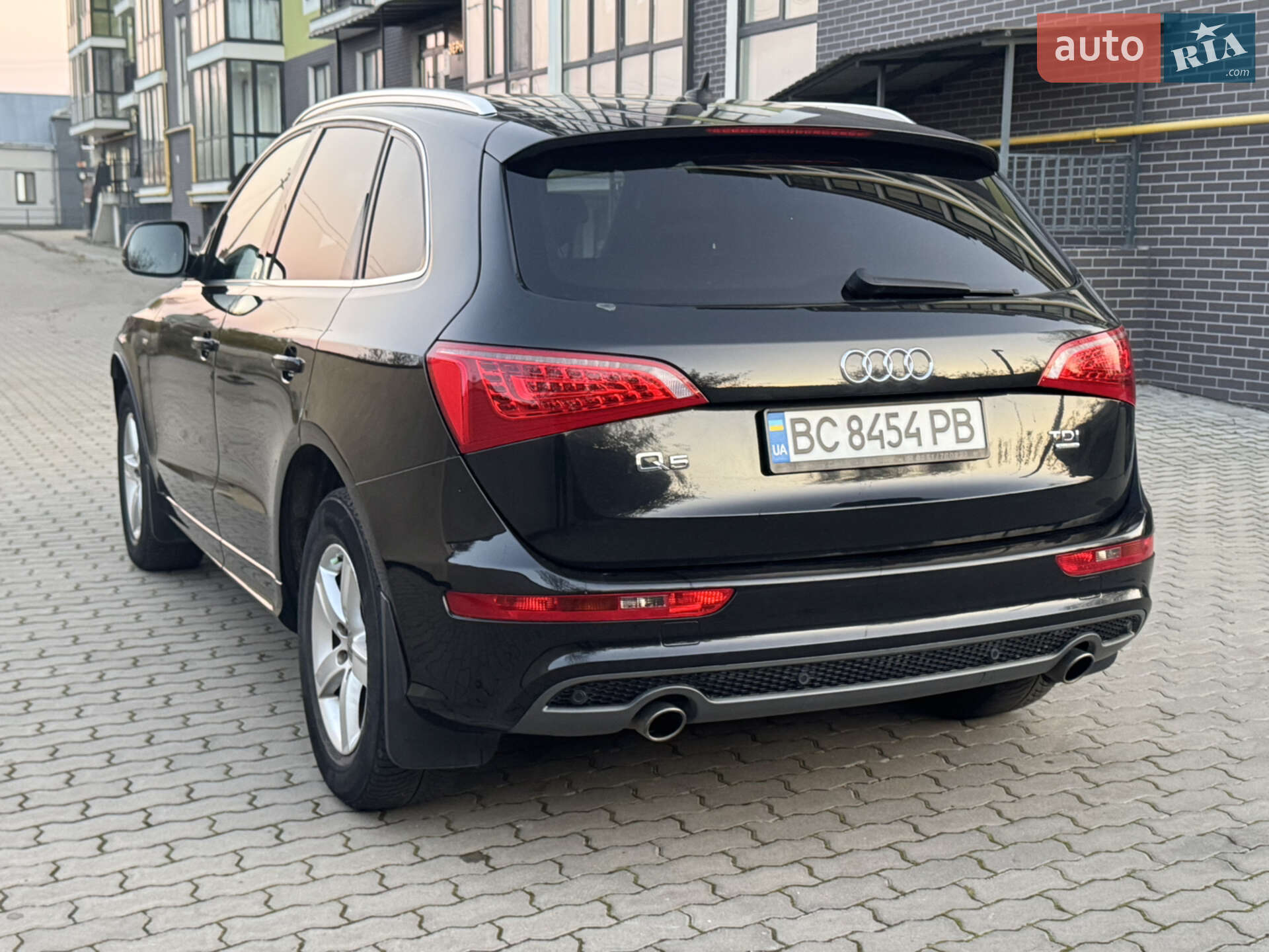 Audi Q5 2011 VIN WAUZZZ8R4CA018226 фото оголошення 9 з 14