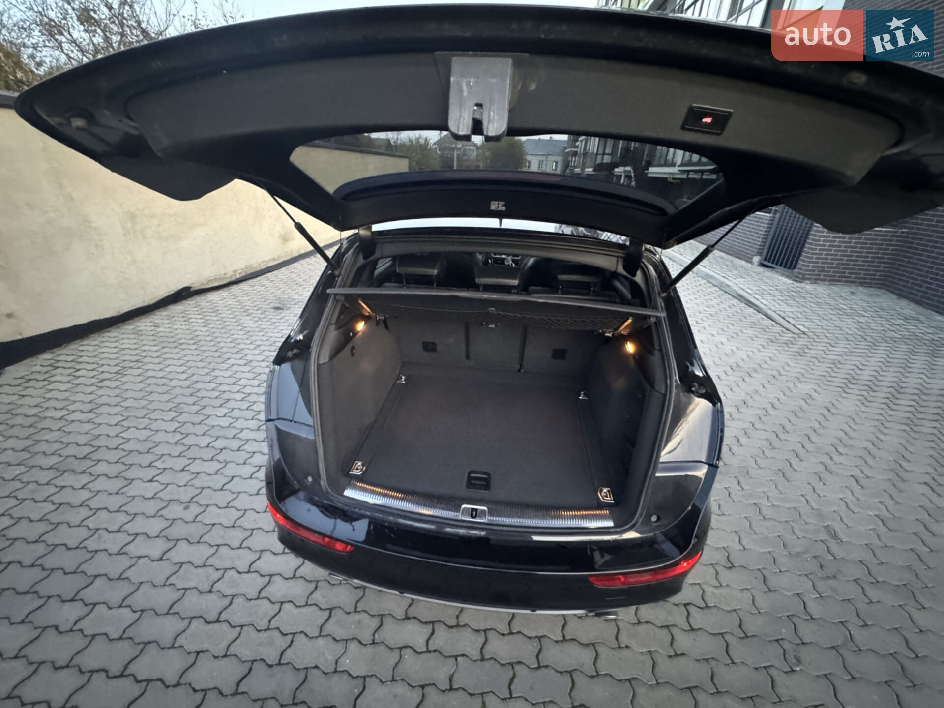 Audi Q5 2011 VIN WAUZZZ8R4CA018226 фото оголошення 14 з 14