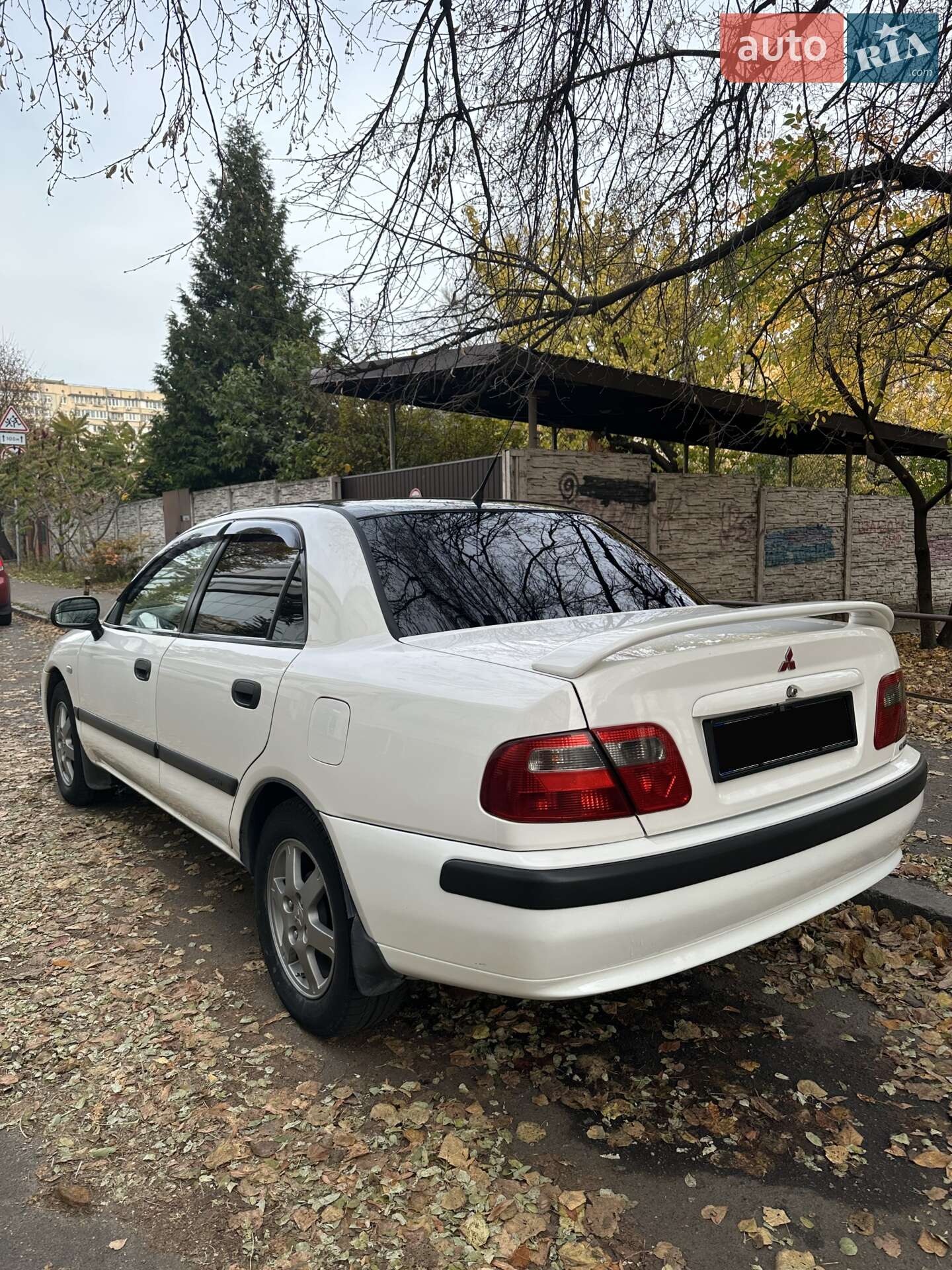 Mitsubishi Carisma 2000 VIN XMCSNDA1AYF053264 фото оголошення 5 з 13