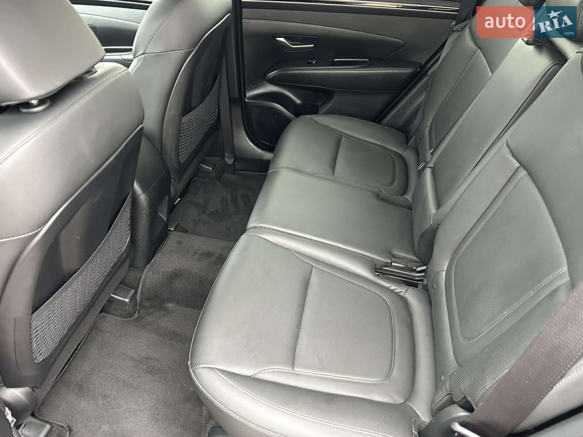 Hyundai Tucson 2021 VIN KMHJB81CBMU035311 фото оголошення 21 з 23