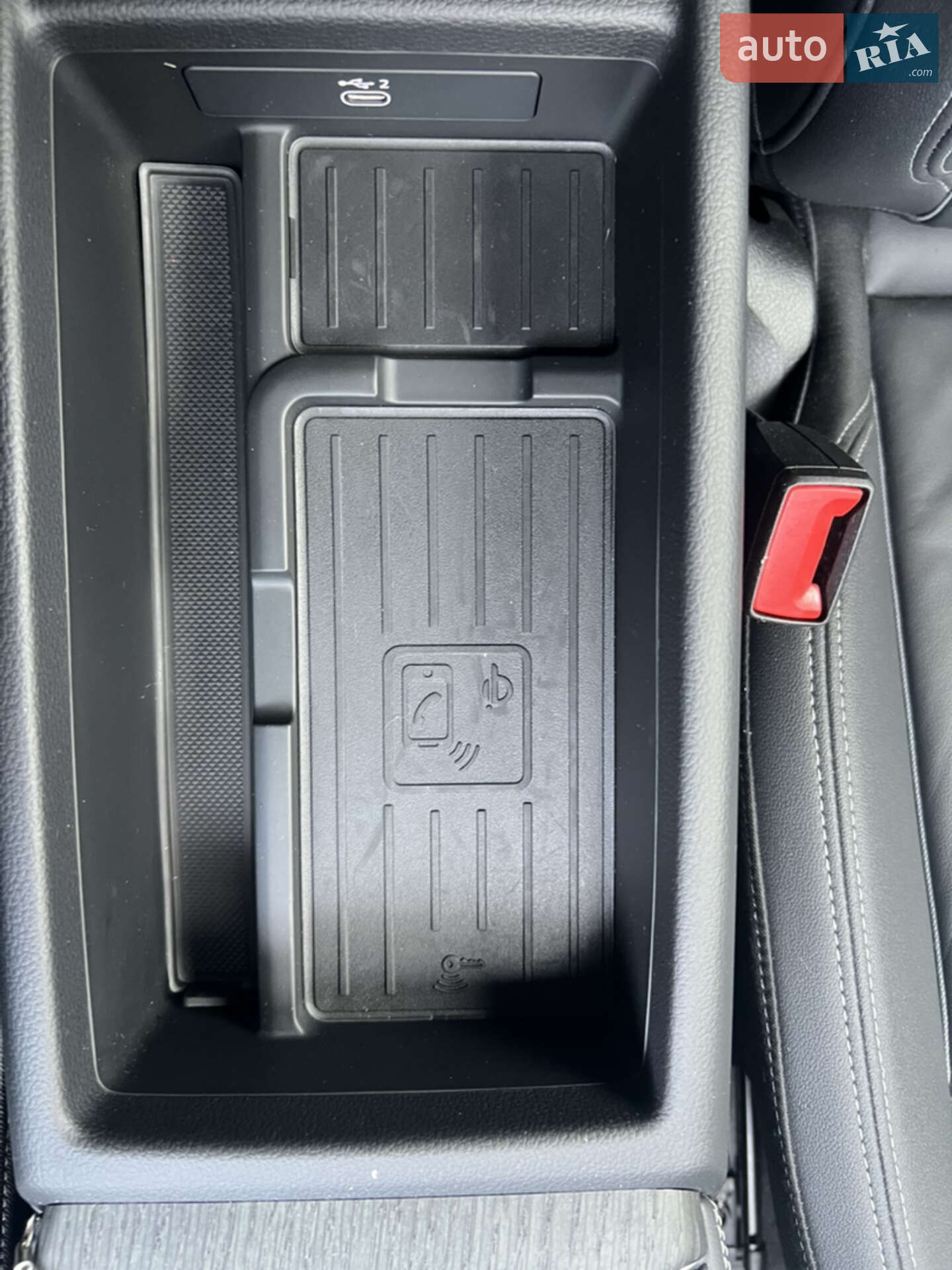 Audi A4 2023 VIN WAUEAAF41RN000315 фото оголошення 31 з 31