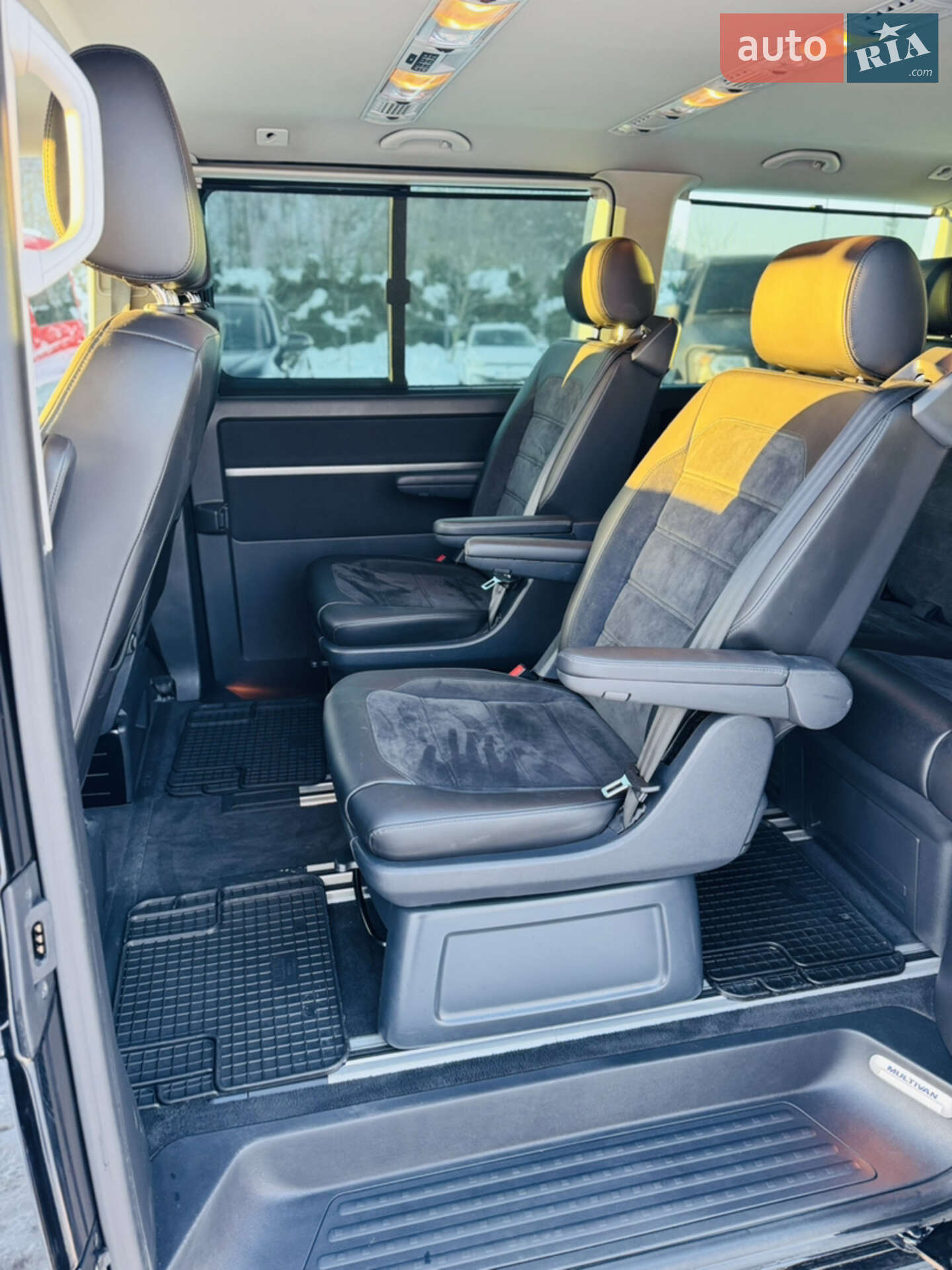 Volkswagen Multivan 2018 VIN WV2ZZZ7HZHH128252 фото оголошення 52 з 82