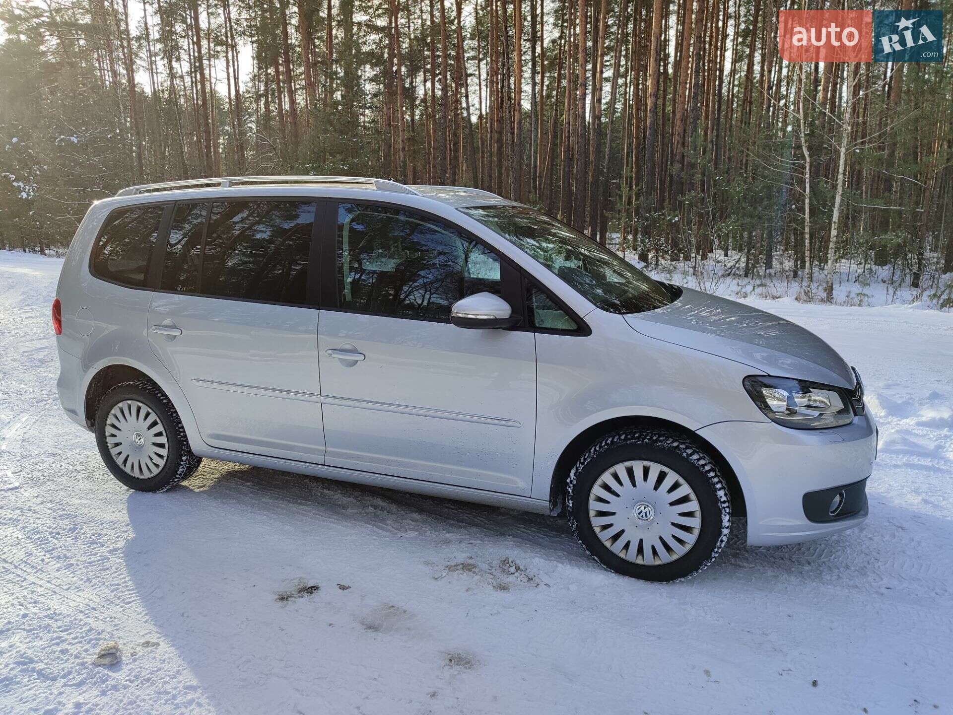 Volkswagen Touran 2015 VIN WVGZZZ1TZFW078914 фото оголошення 2 з 17