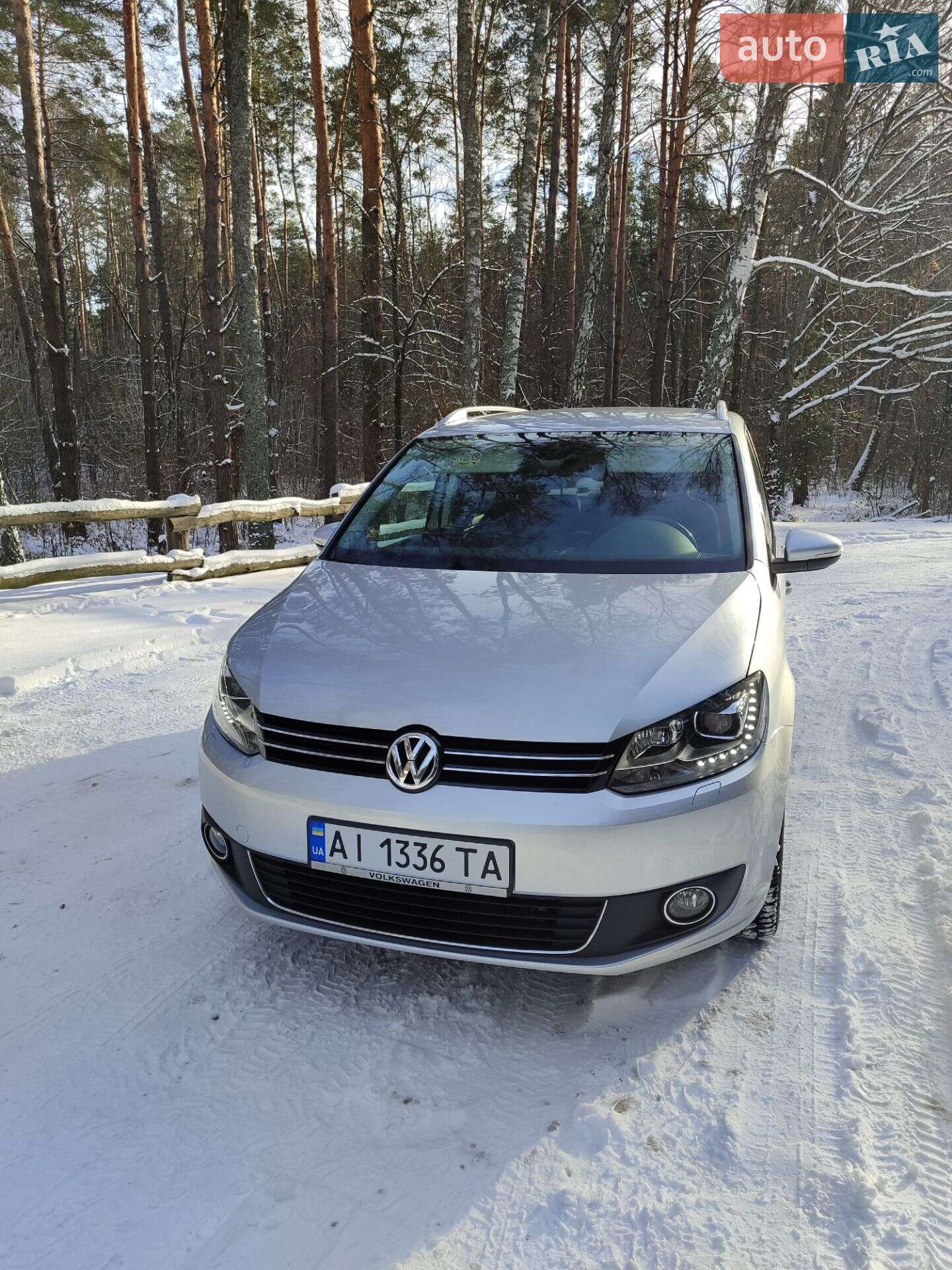 Volkswagen Touran 2015 VIN WVGZZZ1TZFW078914 фото оголошення 5 з 17
