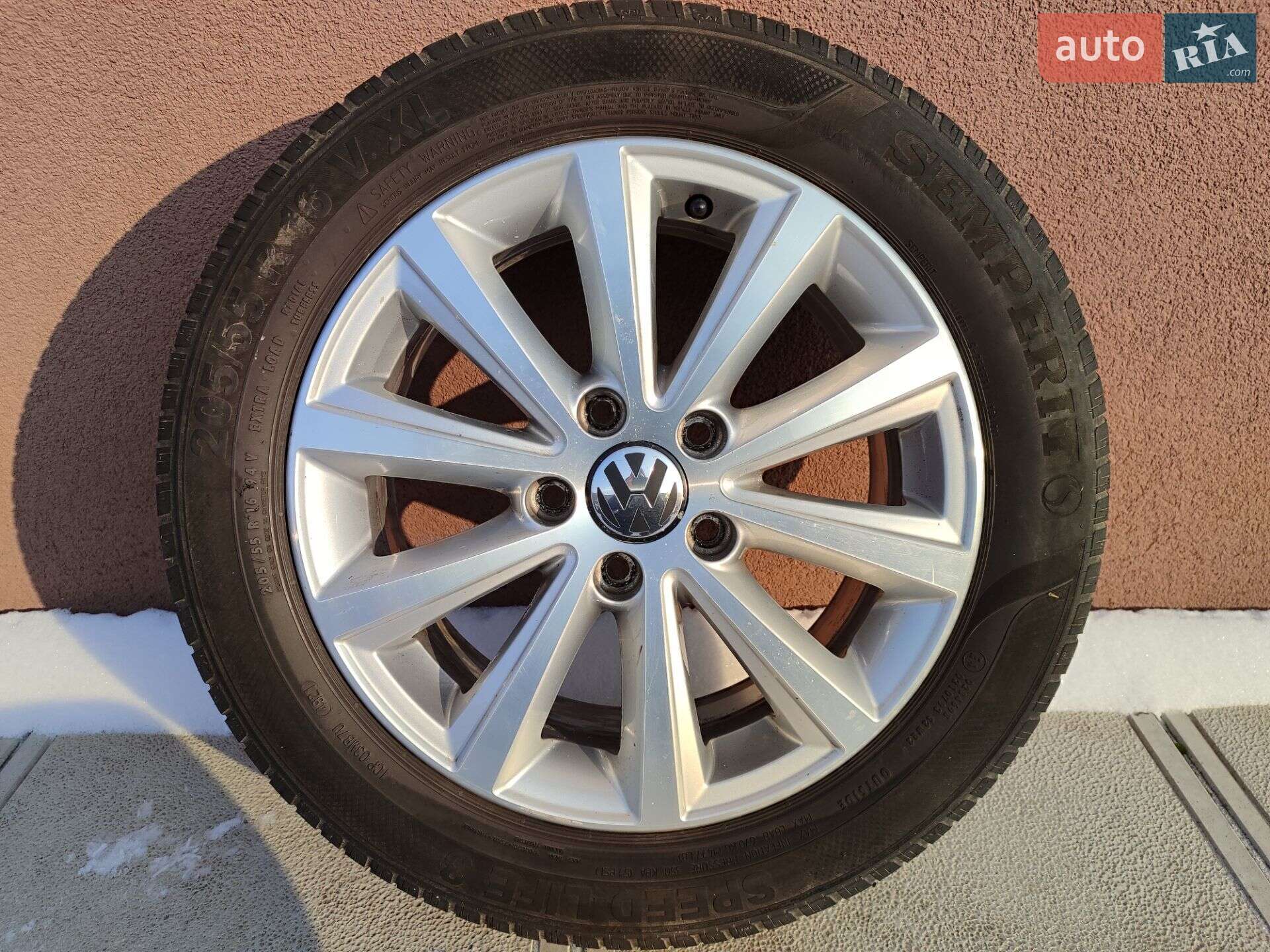 Volkswagen Touran 2015 VIN WVGZZZ1TZFW078914 фото оголошення 16 з 17