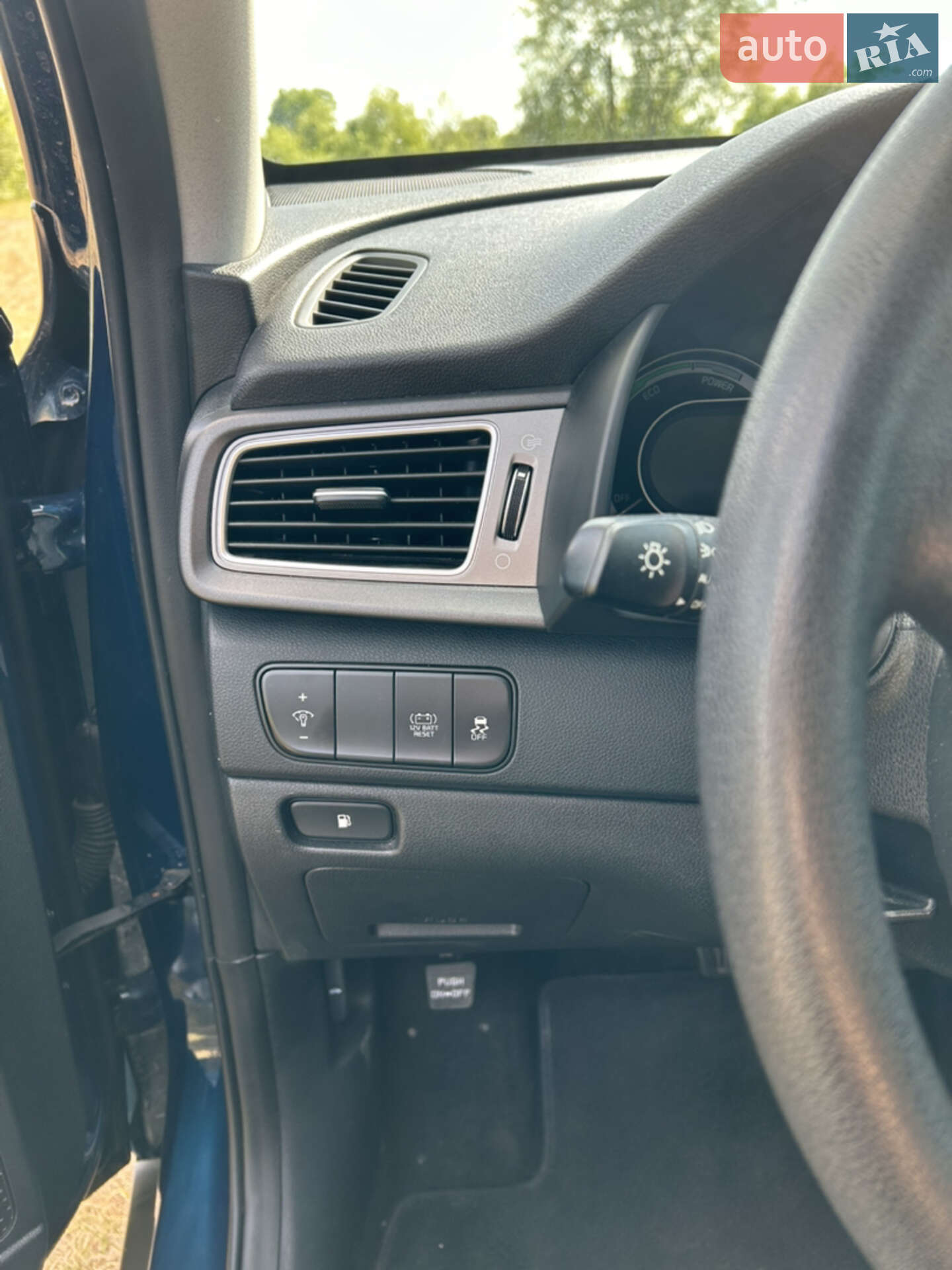 Kia Niro 2019 VIN KNDCB3LC1K5335675 фото оголошення 19 з 35