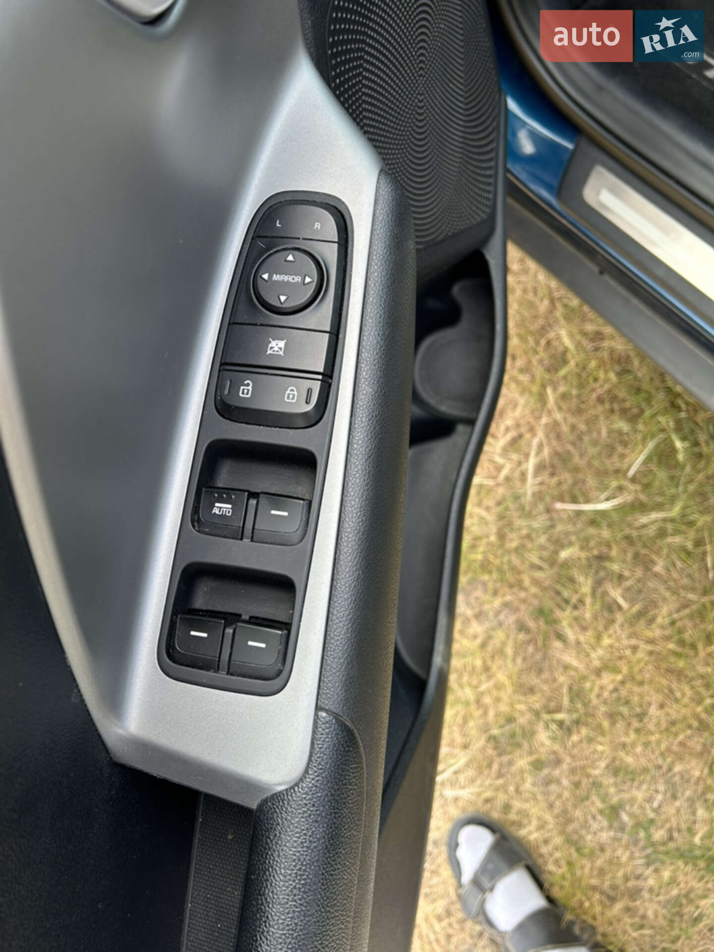 Kia Niro 2019 VIN KNDCB3LC1K5335675 фото оголошення 20 з 35