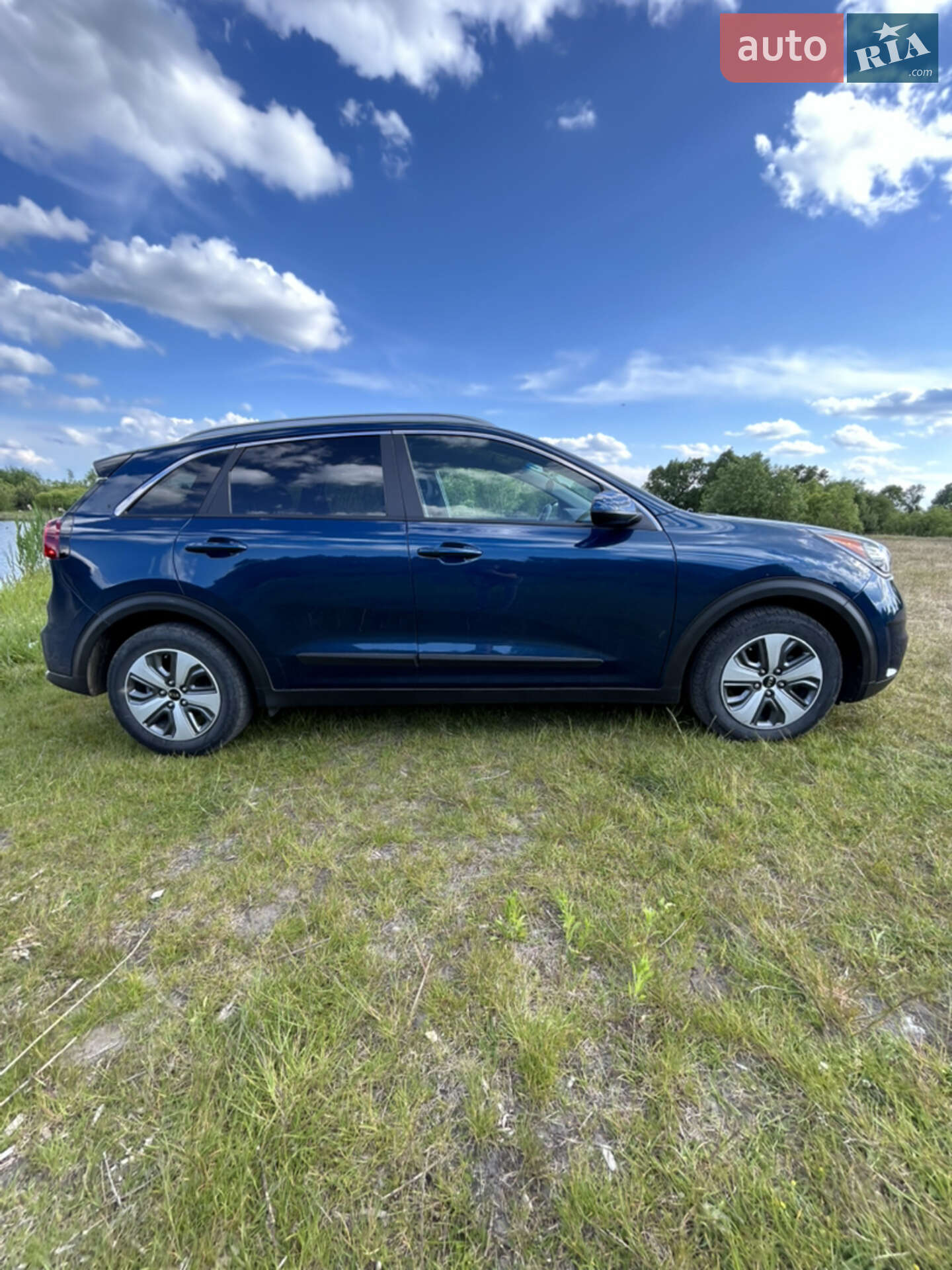 Kia Niro 2019 VIN KNDCB3LC1K5335675 фото оголошення 8 з 35