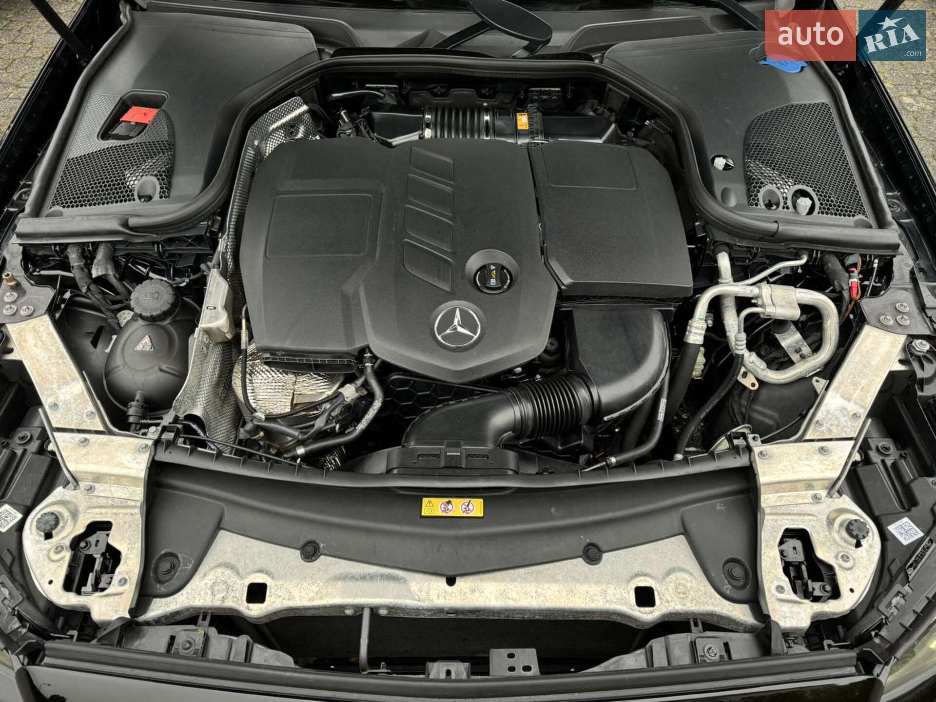 Mercedes-Benz E-Class 2019 VIN WDD2130041A662559 фото оголошення 8 з 22
