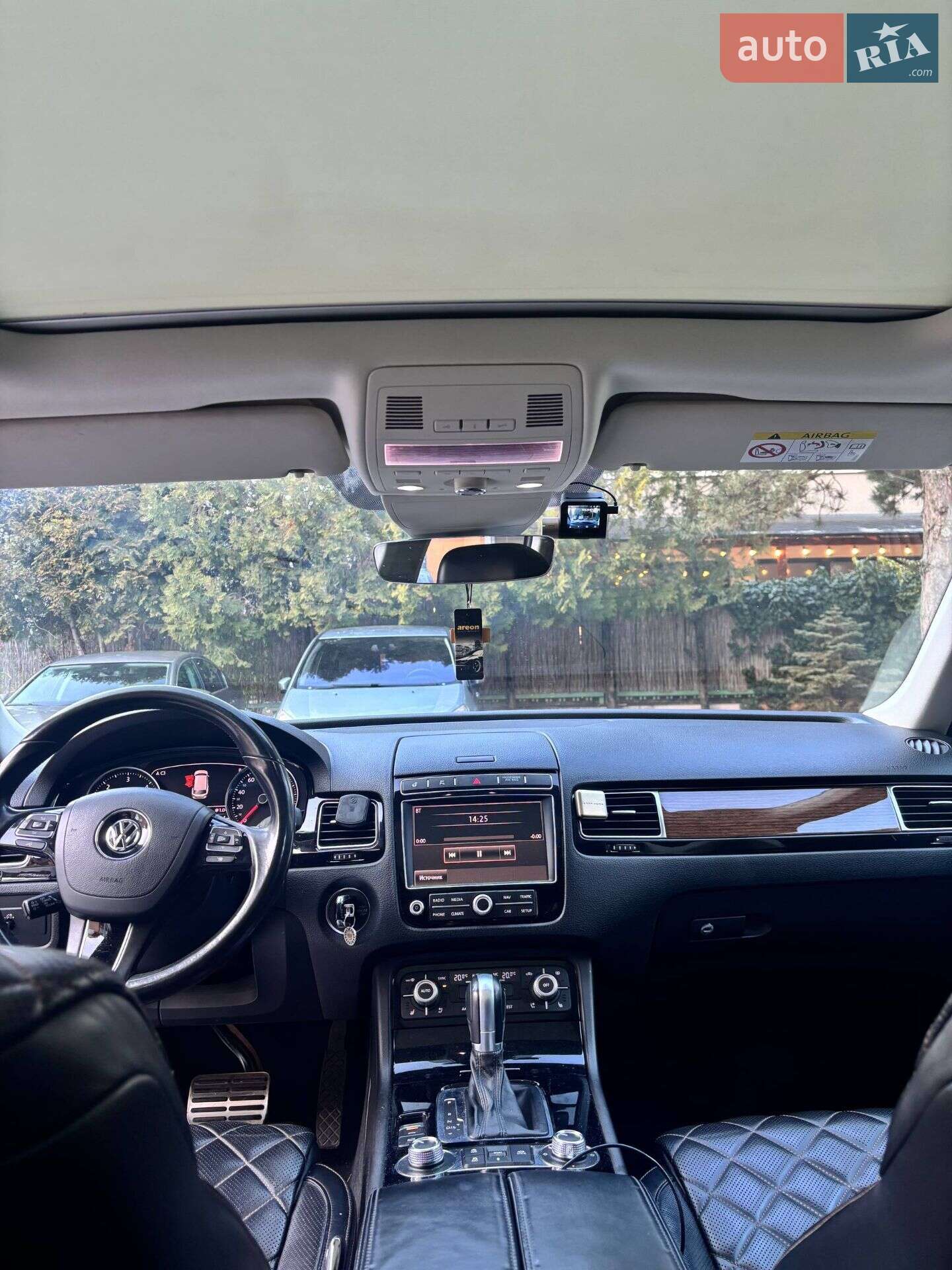 Volkswagen Touareg 2016 VIN WVGZZZ7PZHD015496 фото оголошення 21 з 43