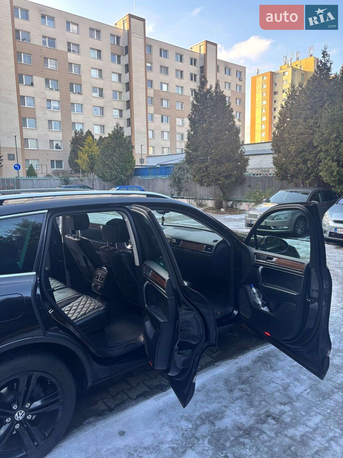 Volkswagen Touareg 2016 VIN WVGZZZ7PZHD015496 фото оголошення 30 з 43