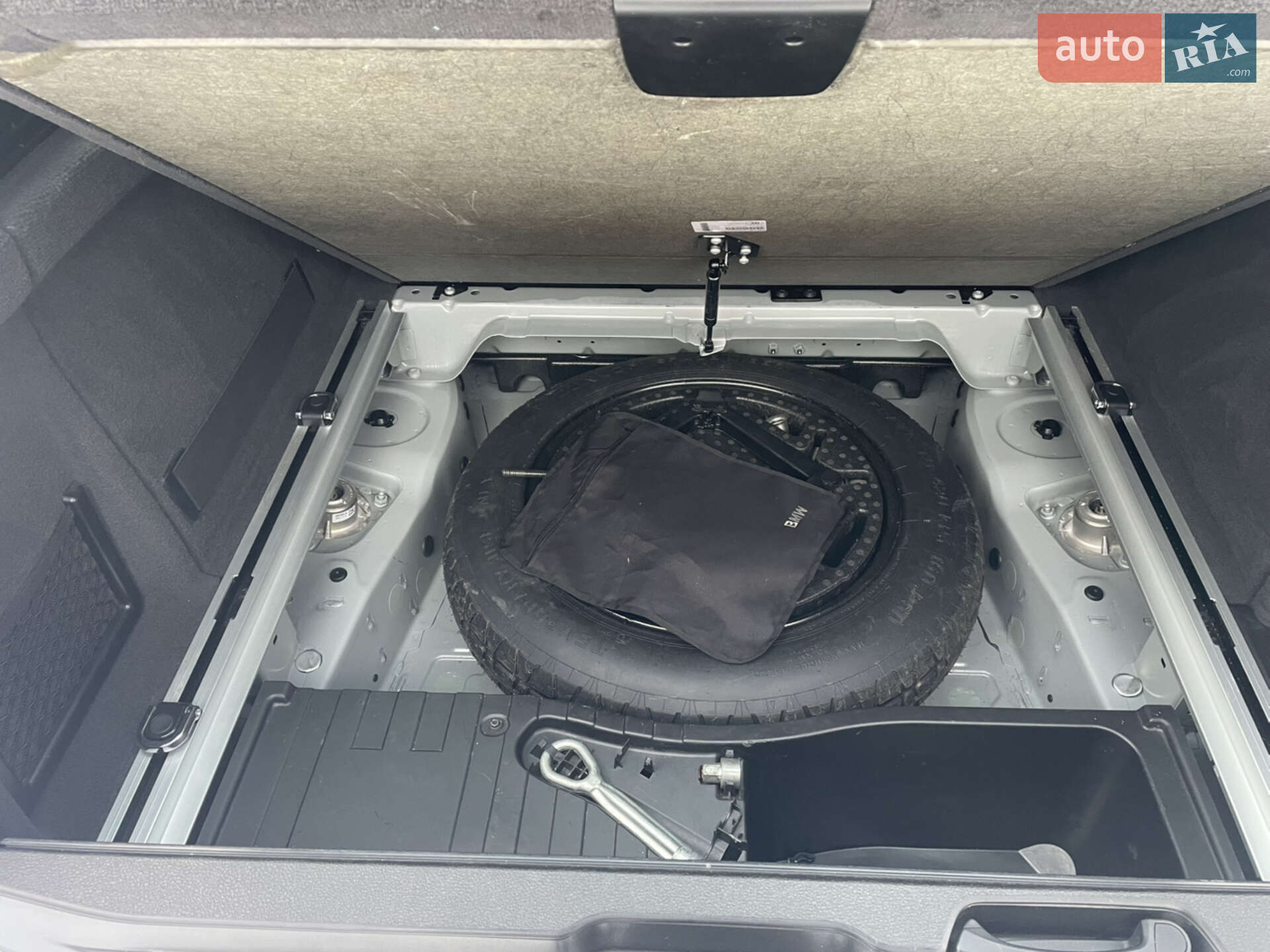 BMW X5 2017 VIN WBALS010800Y28249 фото оголошення 46 з 57