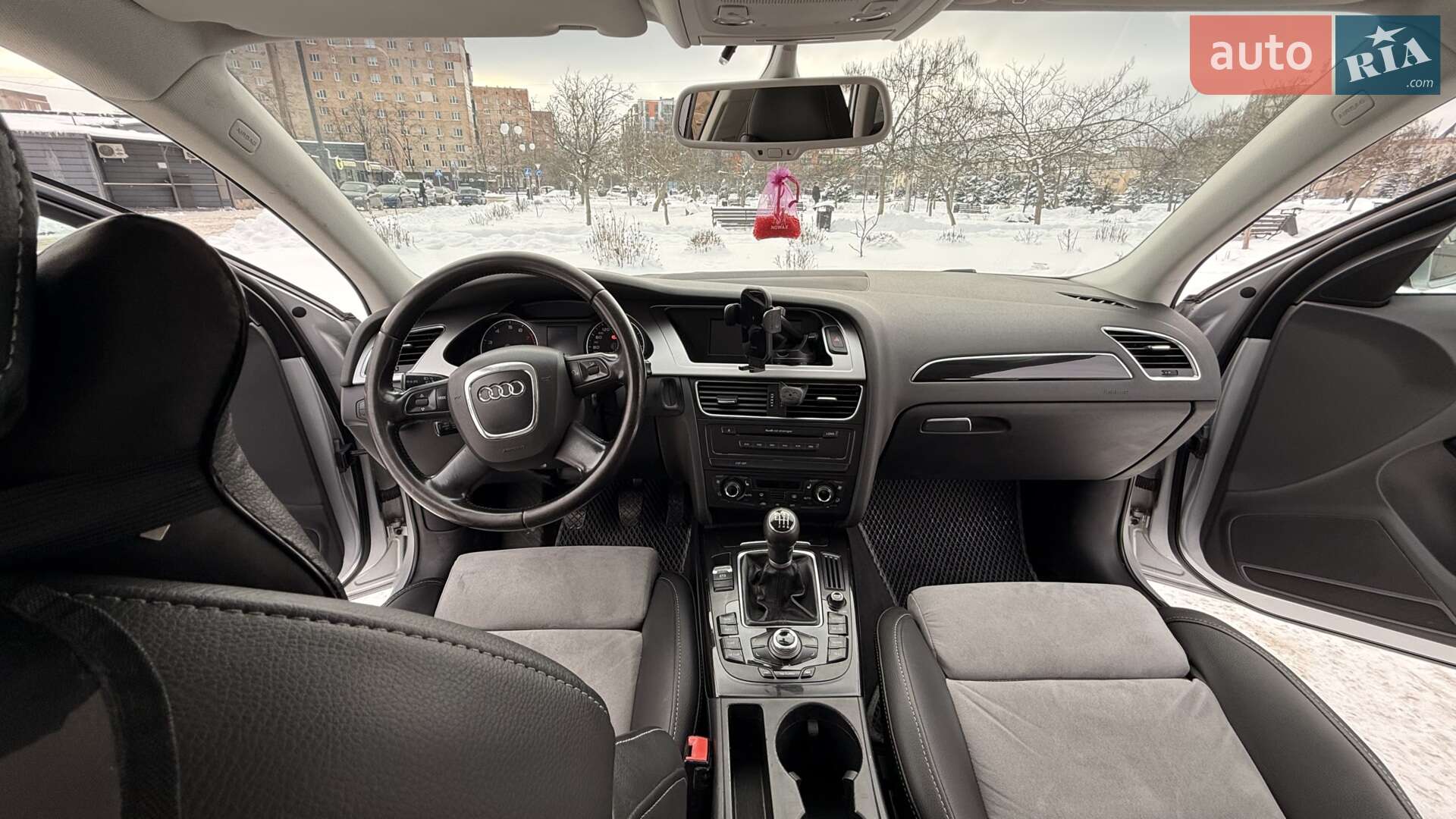 Audi A4 2009 VIN WAUZZZ8K29A220560 фото оголошення 4 з 7