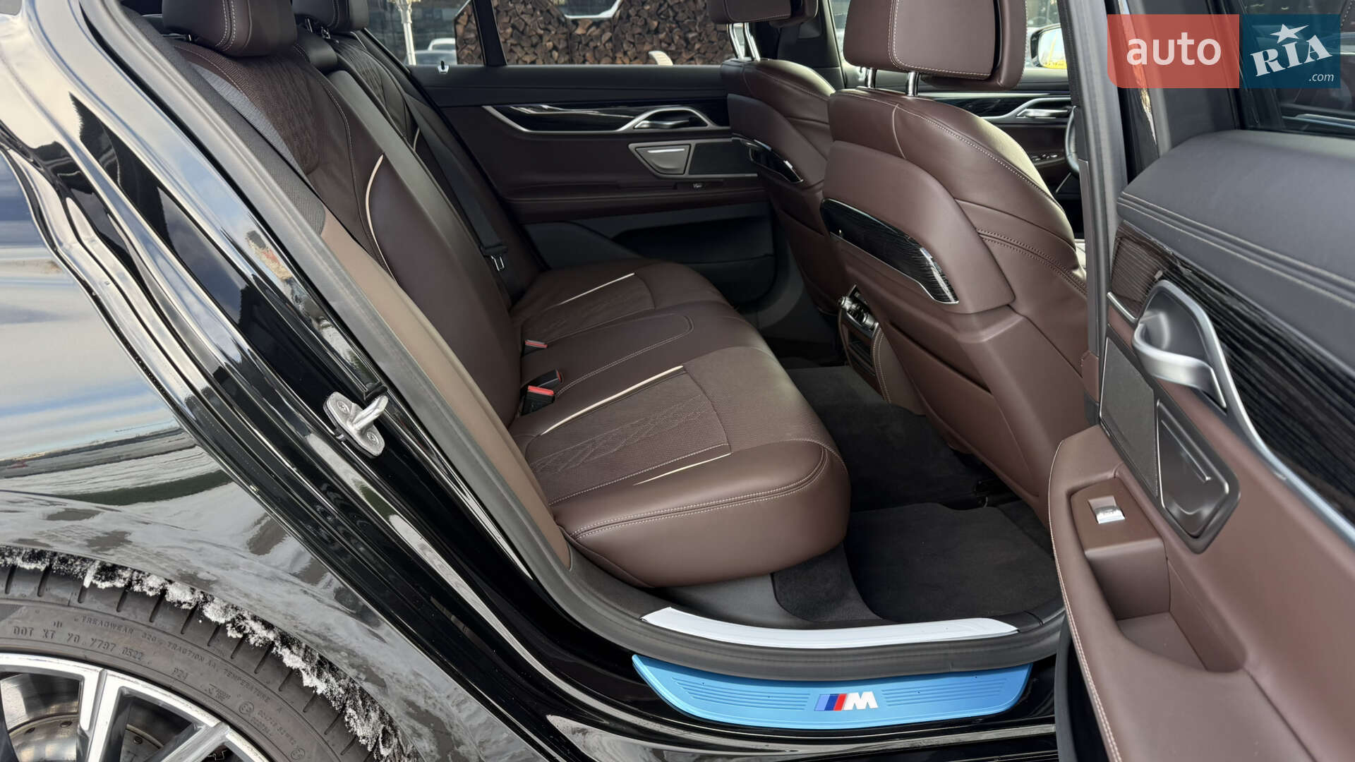BMW 7 Series 2022 VIN WBA7R01030CK33949 фото оголошення 13 з 27