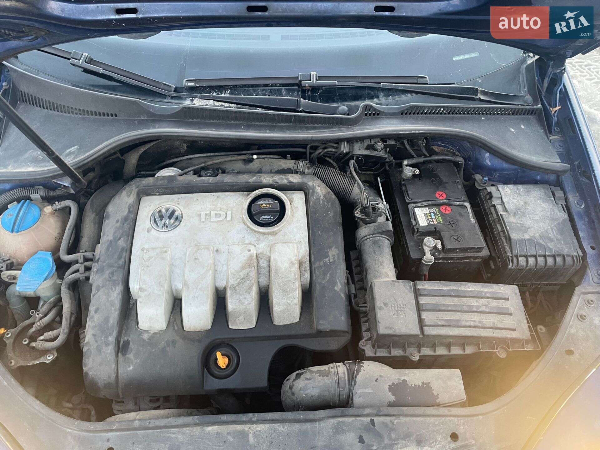 Volkswagen Golf 2005 VIN WVWZZZ1KZ5W237551 фото оголошення 6 з 9