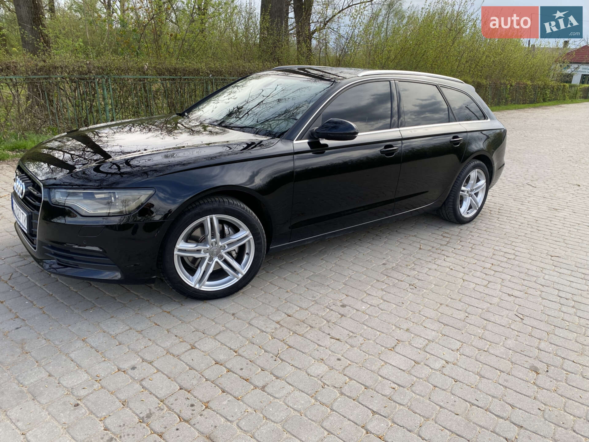 Audi A6 2012 VIN WAUZZZ4G9DN079246 фото оголошення 2 з 28