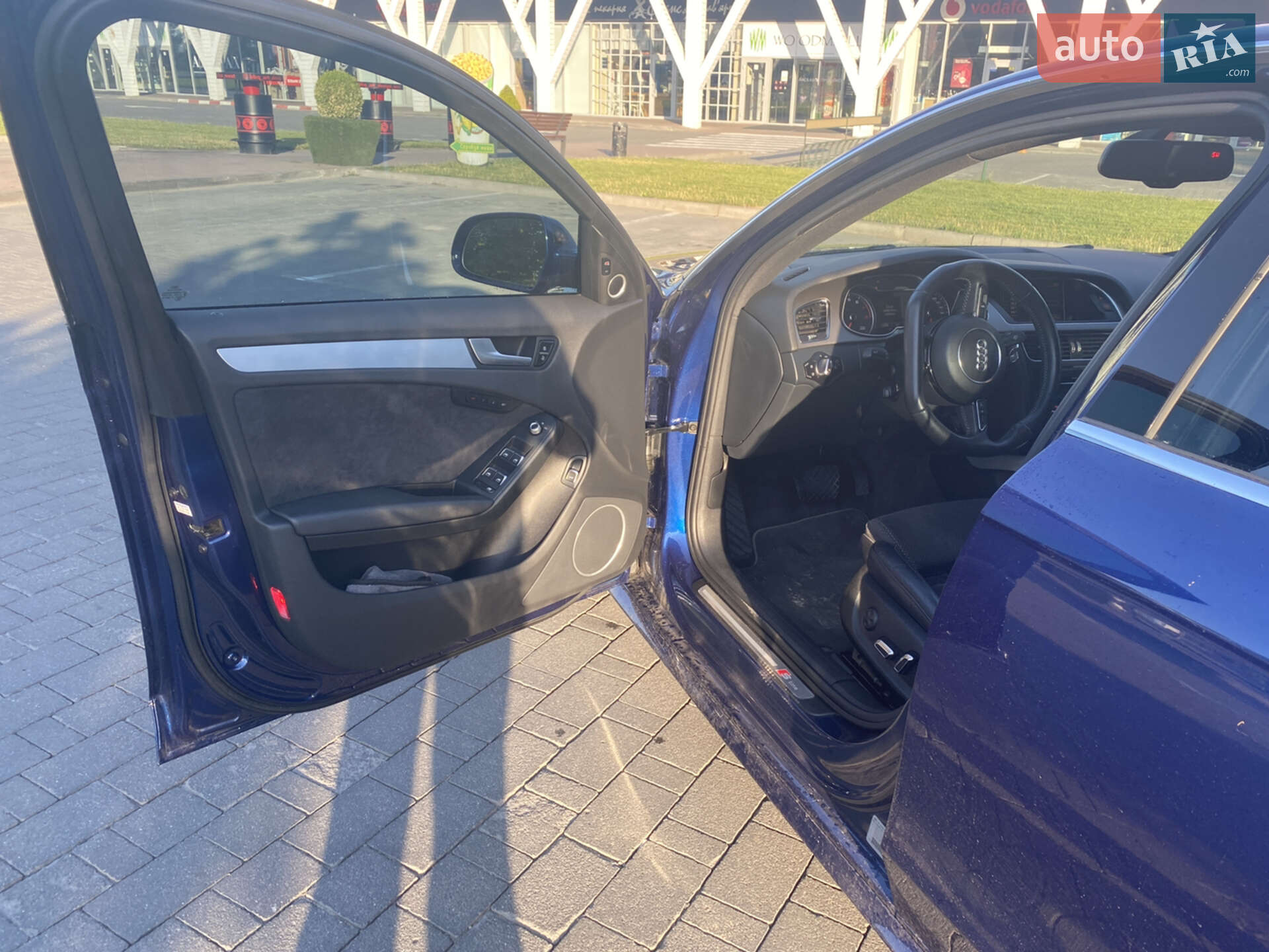 Audi A4 2012 VIN WAUJFAFL5DN012306 фото оголошення 4 з 8