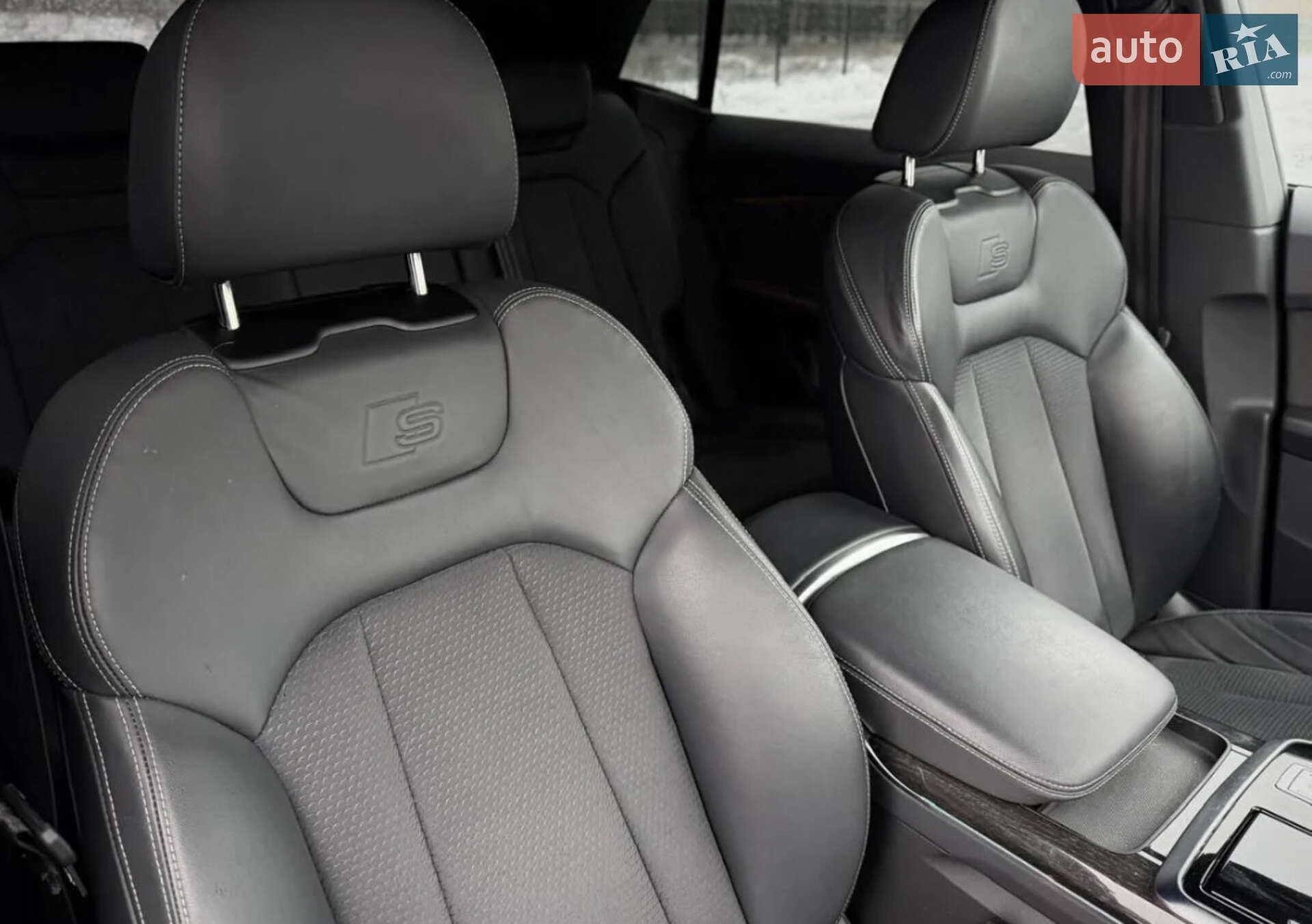 Audi Q8 2023 VIN WAUZZZF1XPD037025 фото оголошення 33 з 33