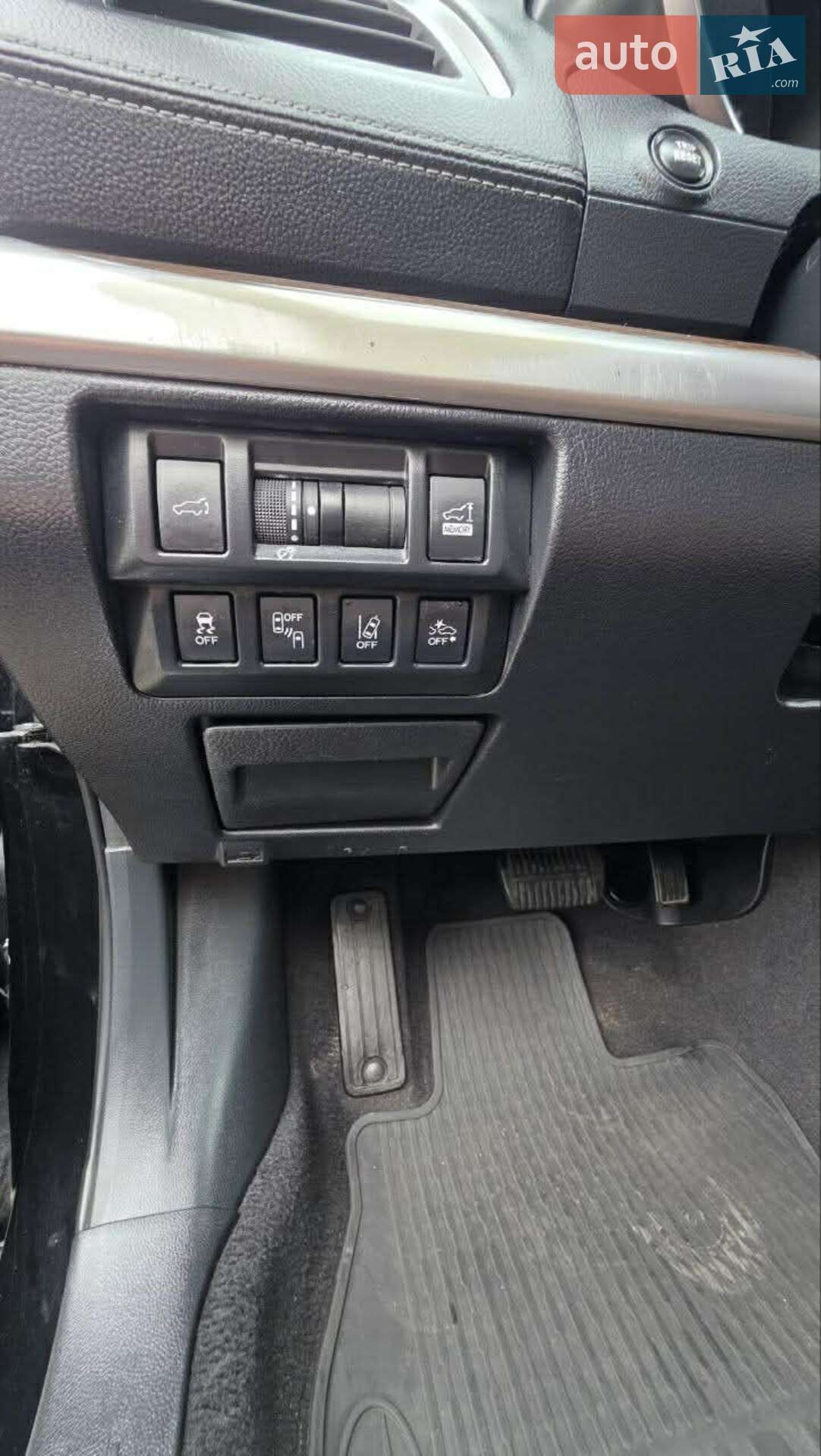 Subaru Outback 2017 VIN 4S4BSATC5J3237044 фото оголошення 9 з 23