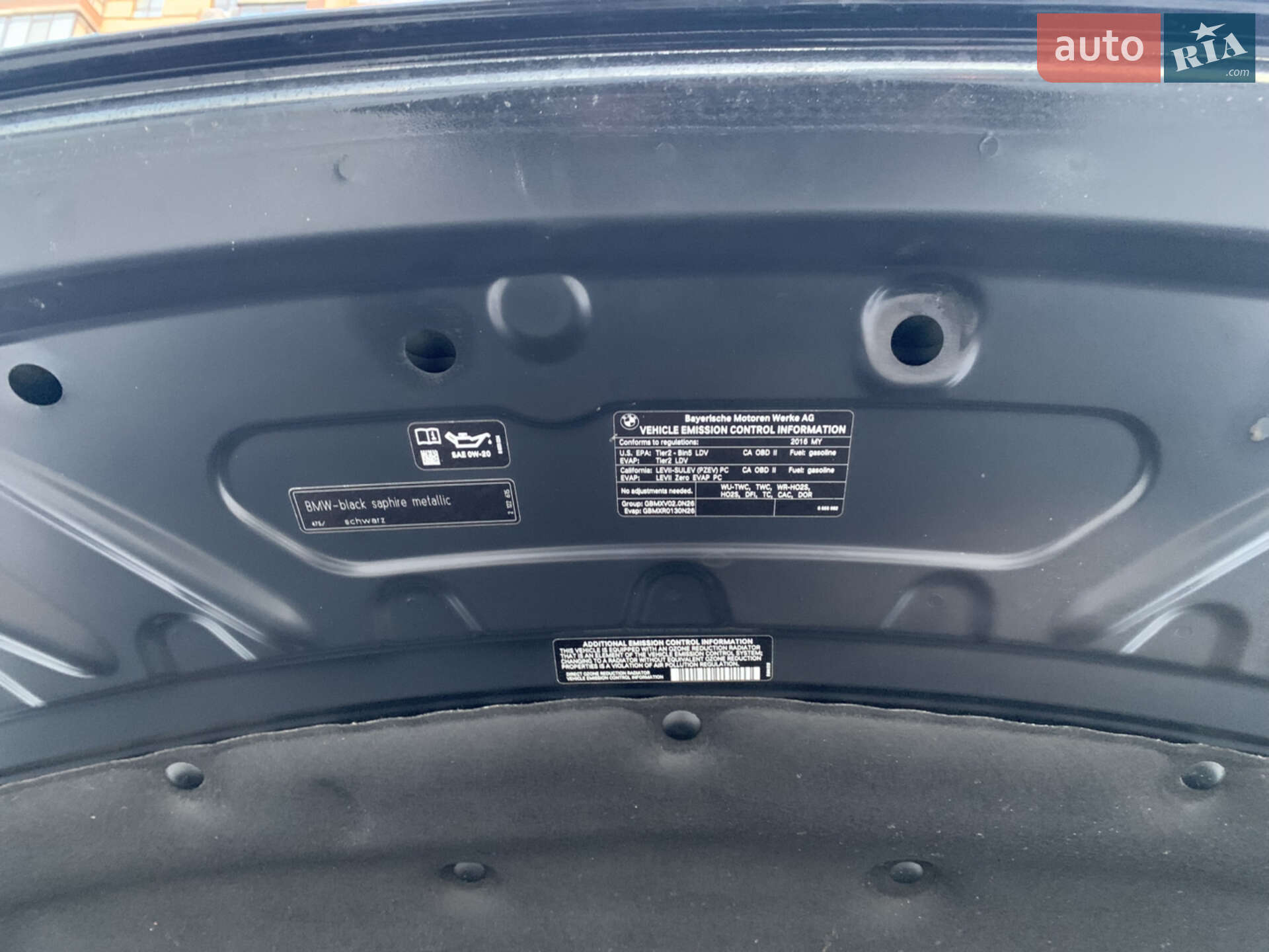 BMW 3 Series 2016 VIN WBA8E9G53GNU28732 фото оголошення 8 з 25