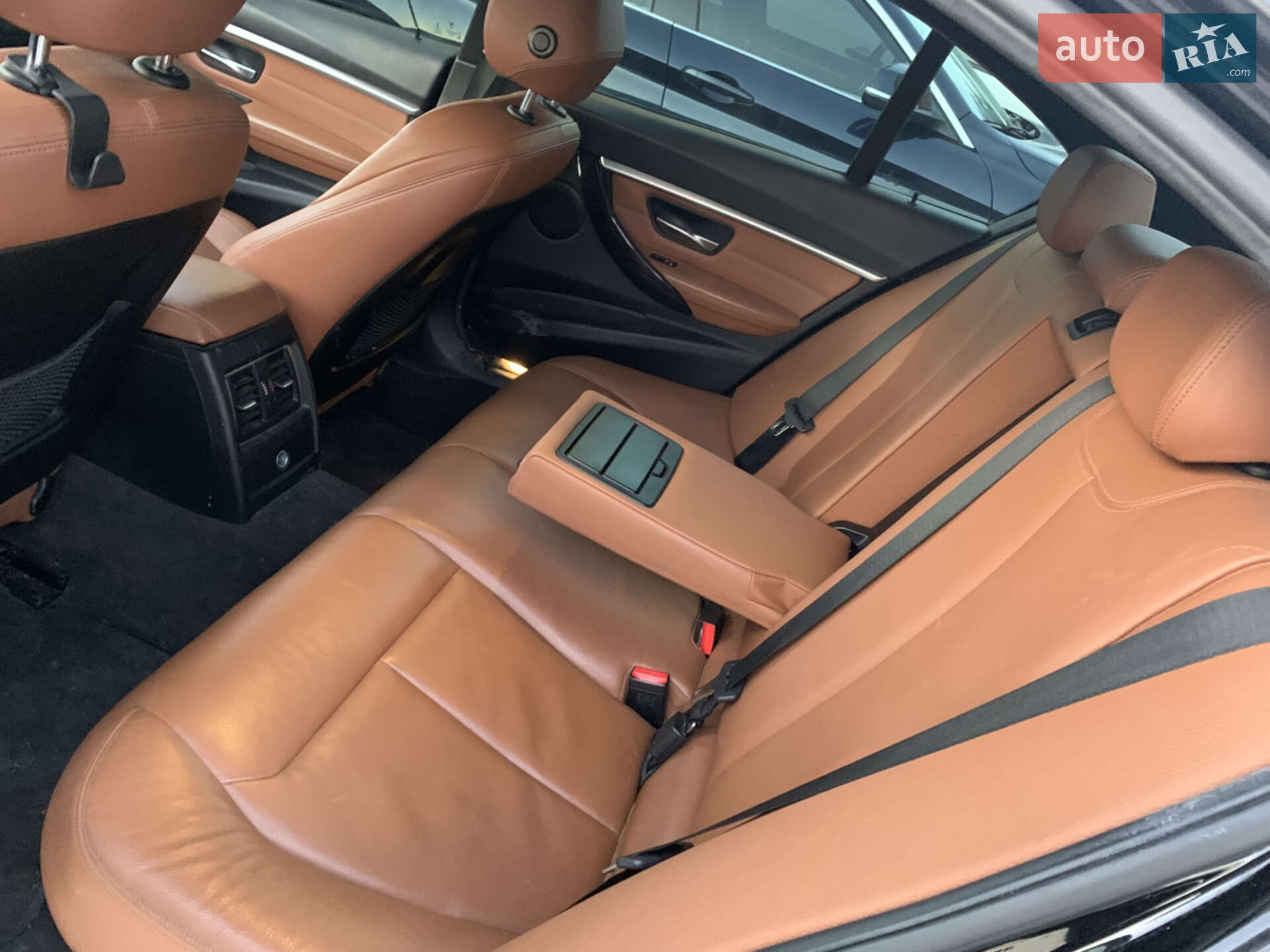 BMW 3 Series 2016 VIN WBA8E9G53GNU28732 фото оголошення 19 з 25