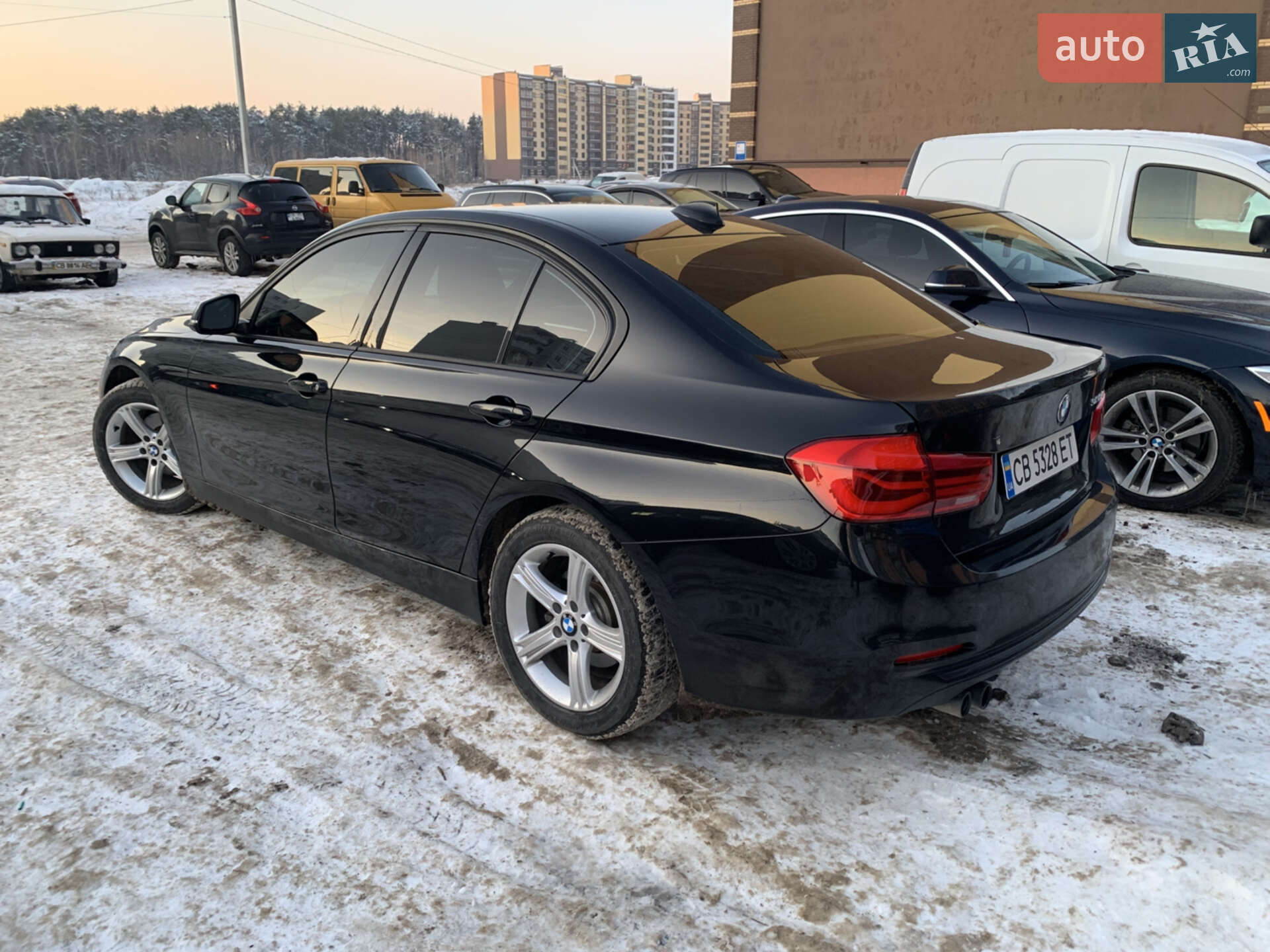 BMW 3 Series 2016 VIN WBA8E9G53GNU28732 фото оголошення 4 з 25