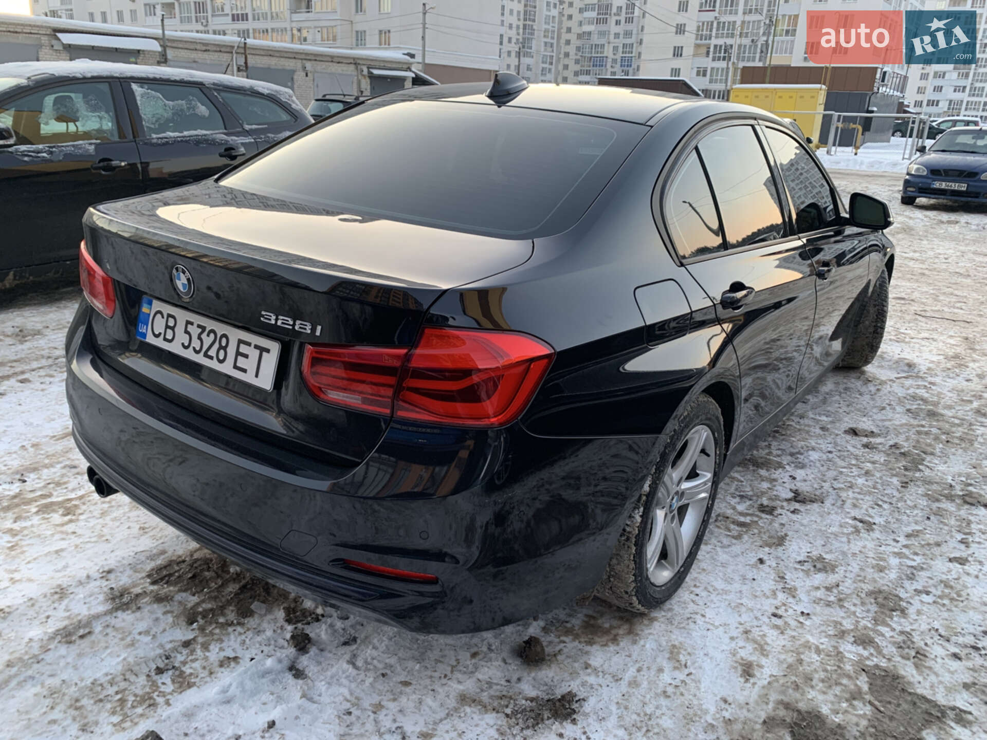 BMW 3 Series 2016 VIN WBA8E9G53GNU28732 фото оголошення 2 з 25