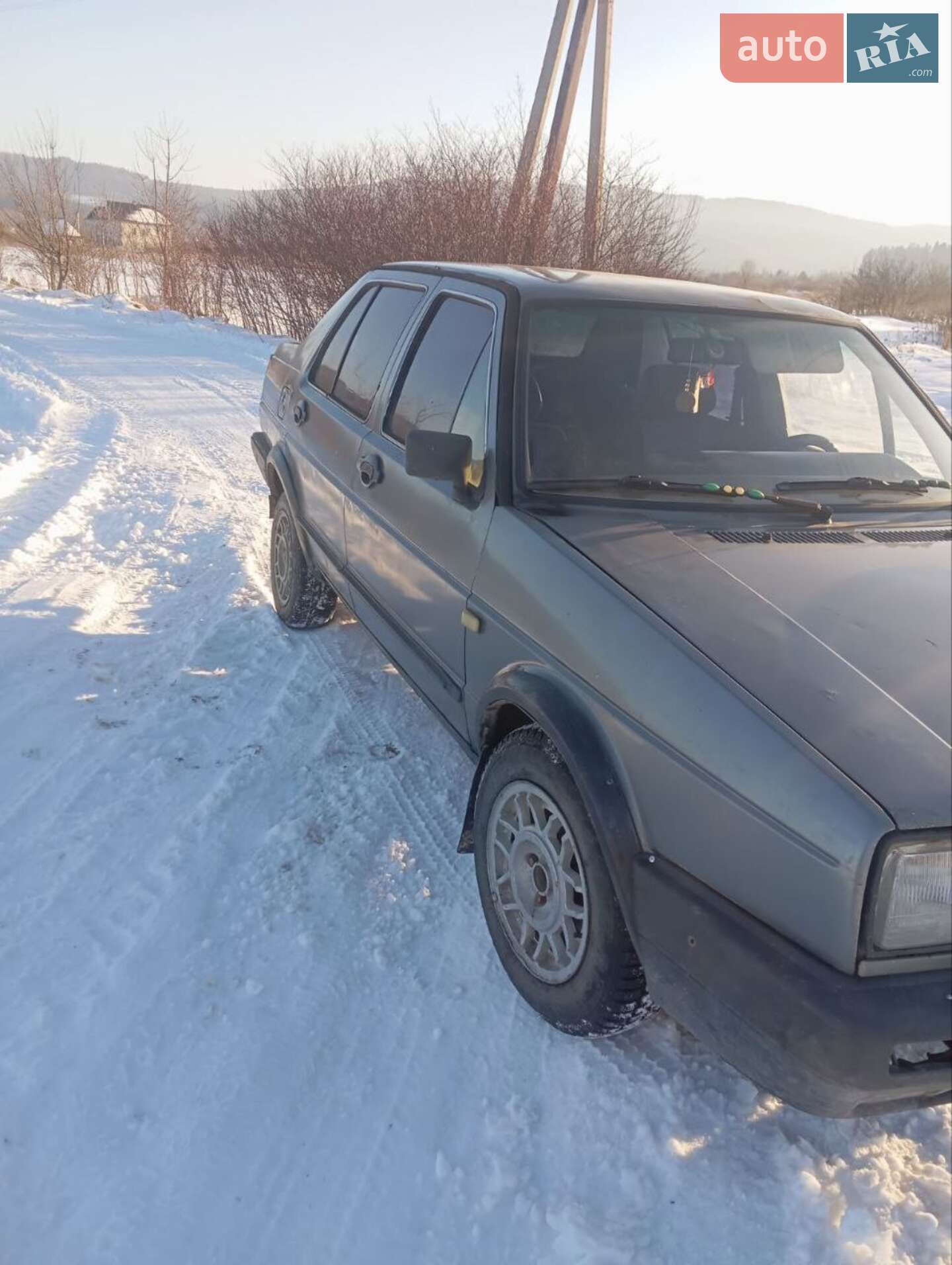 Volkswagen Jetta 1984 VIN WVWZZZ16ZEW790102 фото оголошення 2 з 10