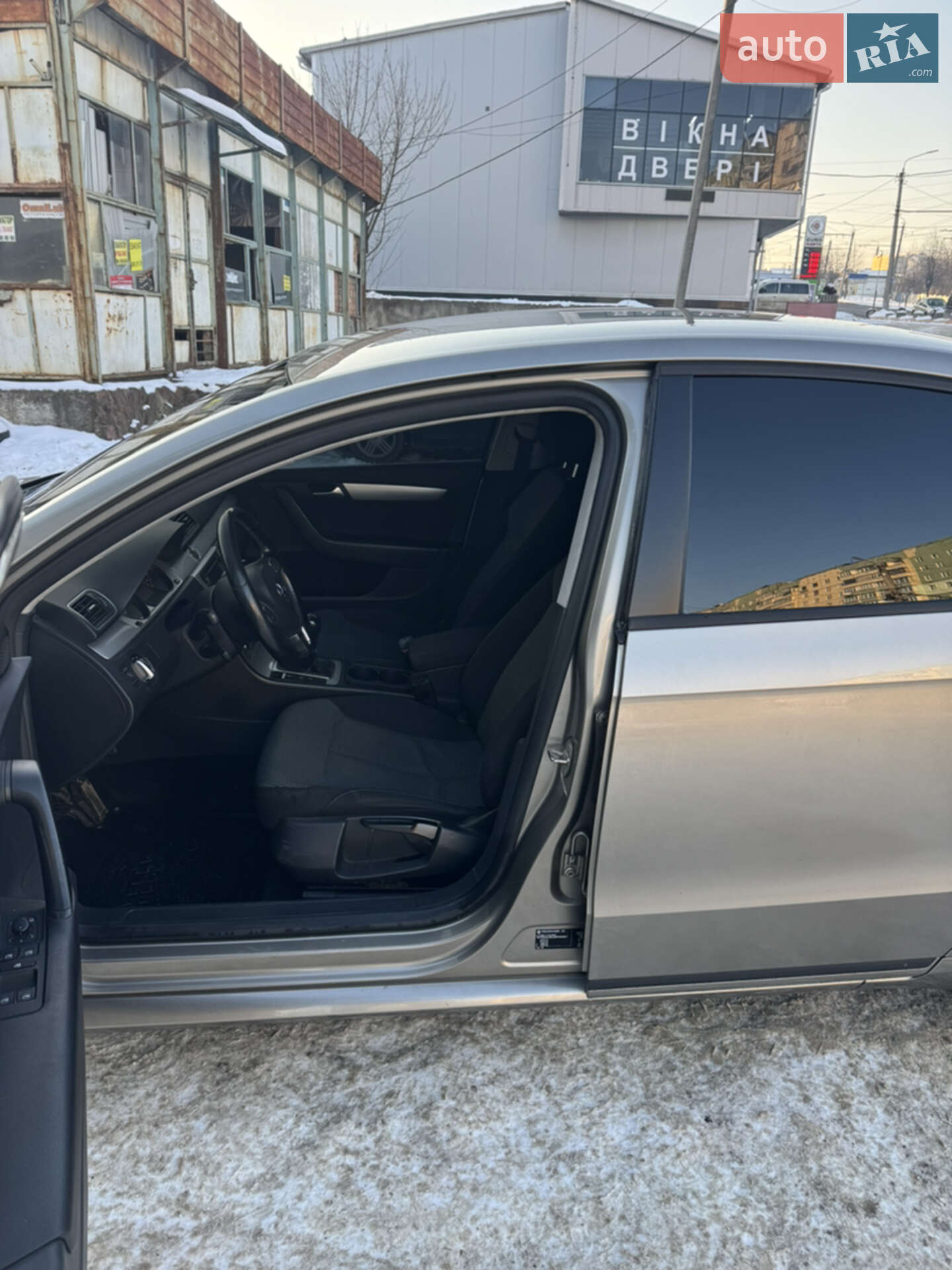 Volkswagen Passat 2013 VIN WVWZZZ3CZDP000957 фото оголошення 8 з 14