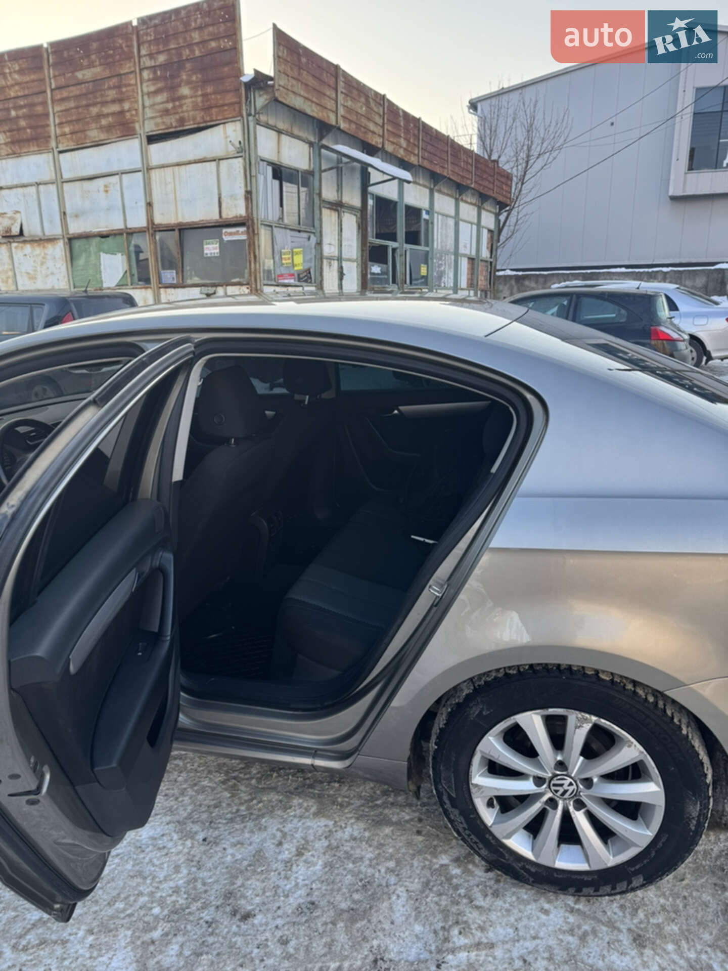 Volkswagen Passat 2013 VIN WVWZZZ3CZDP000957 фото оголошення 9 з 14