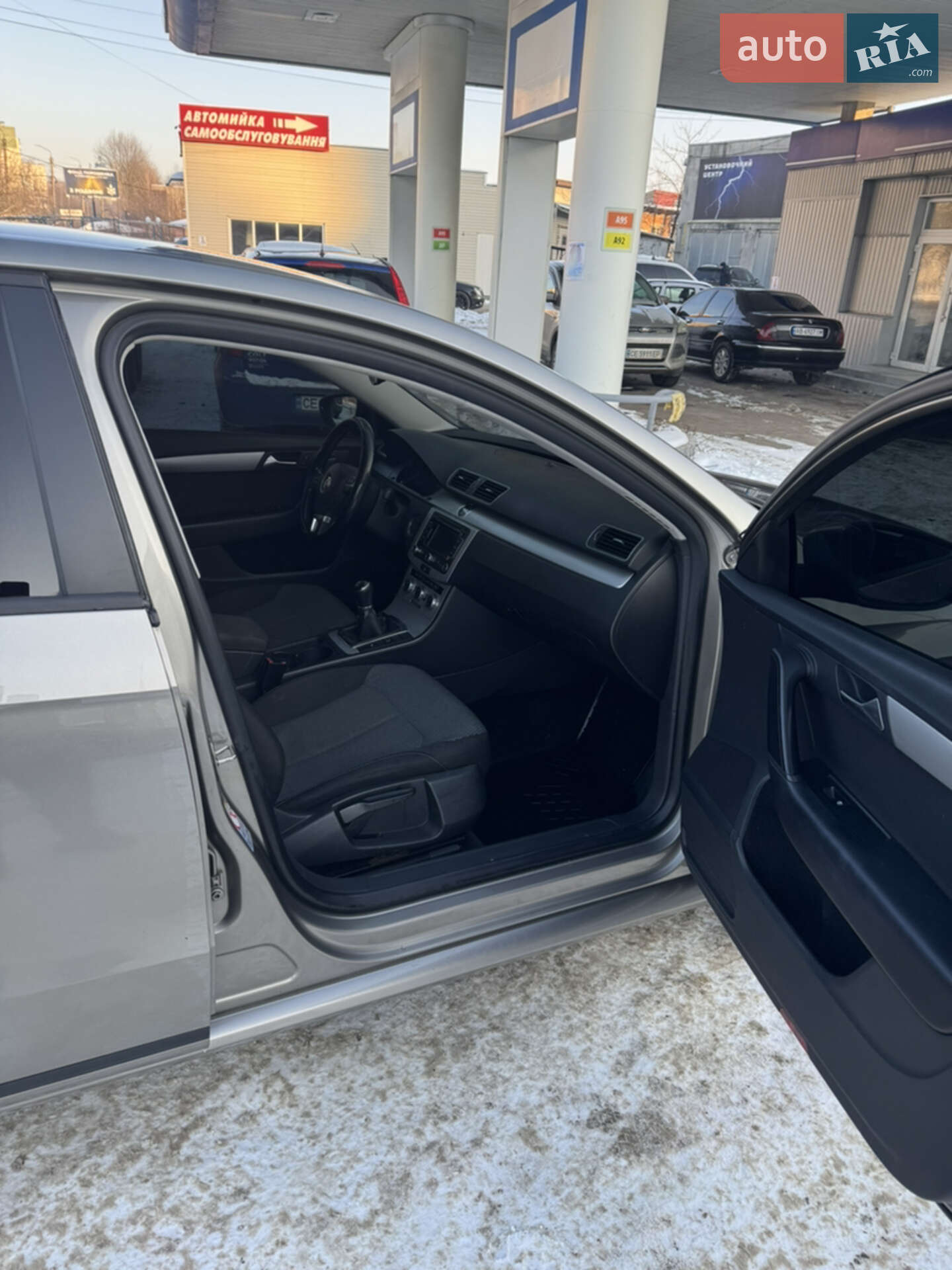 Volkswagen Passat 2013 VIN WVWZZZ3CZDP000957 фото оголошення 10 з 14