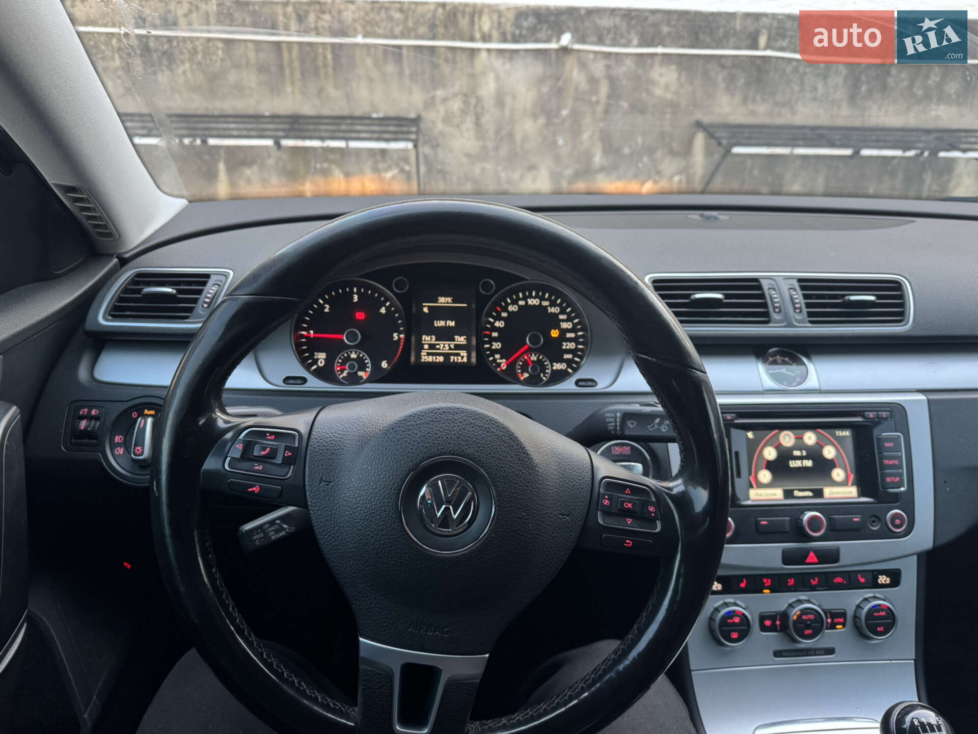 Volkswagen Passat 2013 VIN WVWZZZ3CZDP000957 фото оголошення 12 з 14