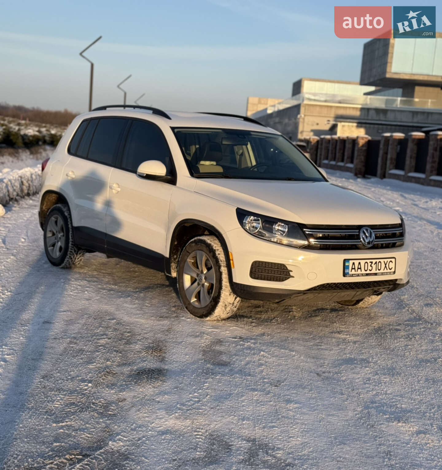 Volkswagen Tiguan 2016 VIN WVGBV7AX2GW599758 фото оголошення 6 з 12