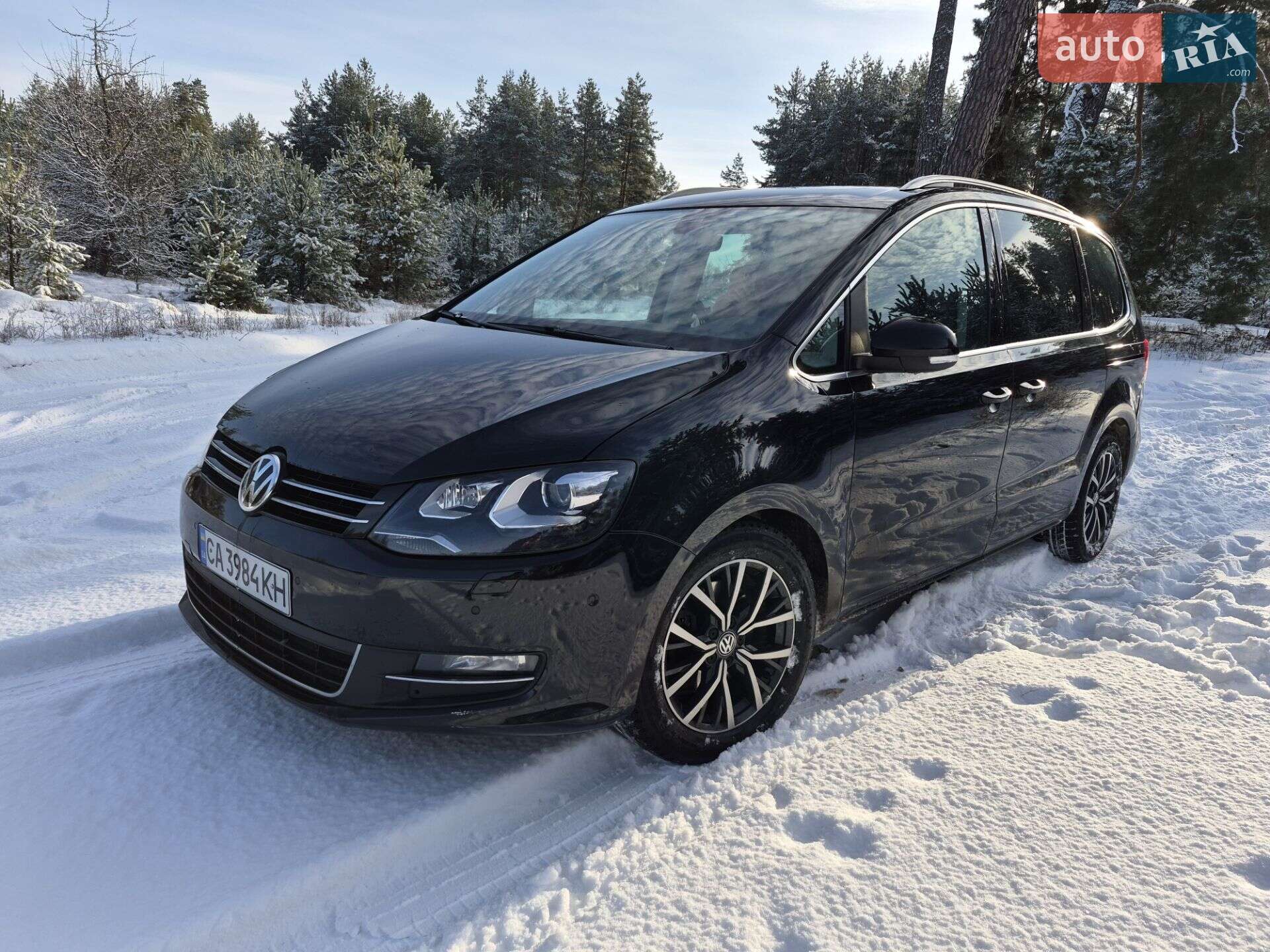 Volkswagen Sharan 2018 VIN WVWZZZ7NZJV045067 фото оголошення 39 з 41