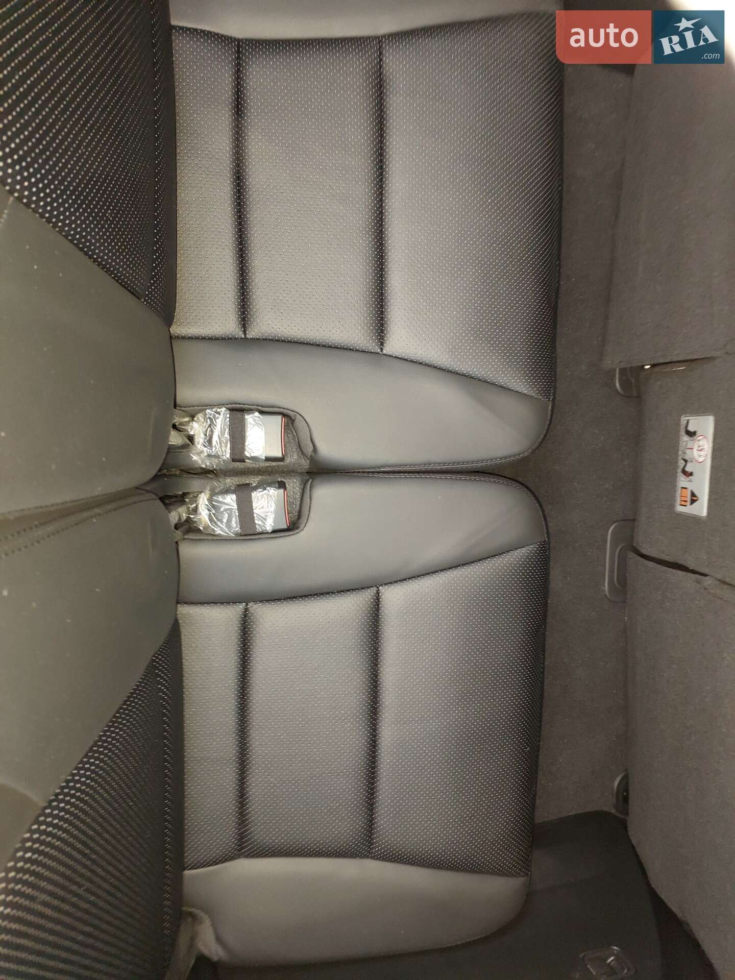Hyundai Santa FE 2013 VIN KMHST81CBEU157003 фото оголошення 7 з 13