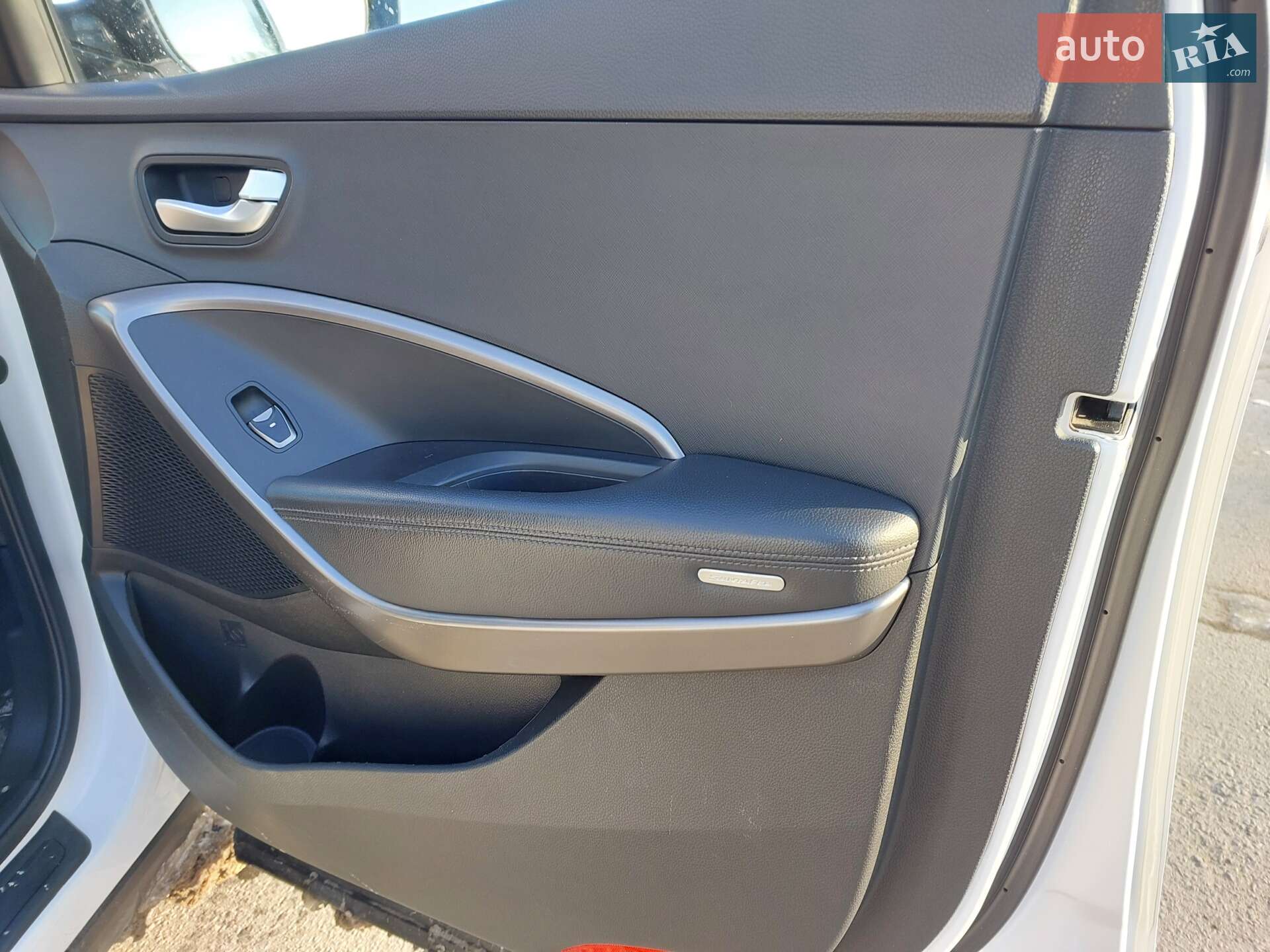 Hyundai Santa FE 2013 VIN KMHST81CBEU157003 фото оголошення 9 з 13