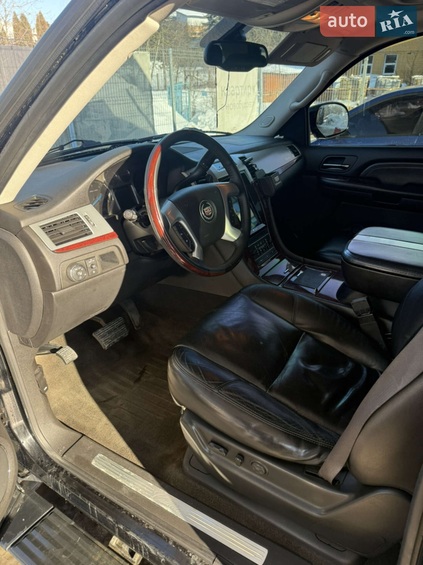 Cadillac Escalade 2008 VIN 1GYFK638X8R219929 фото оголошення 14 з 15