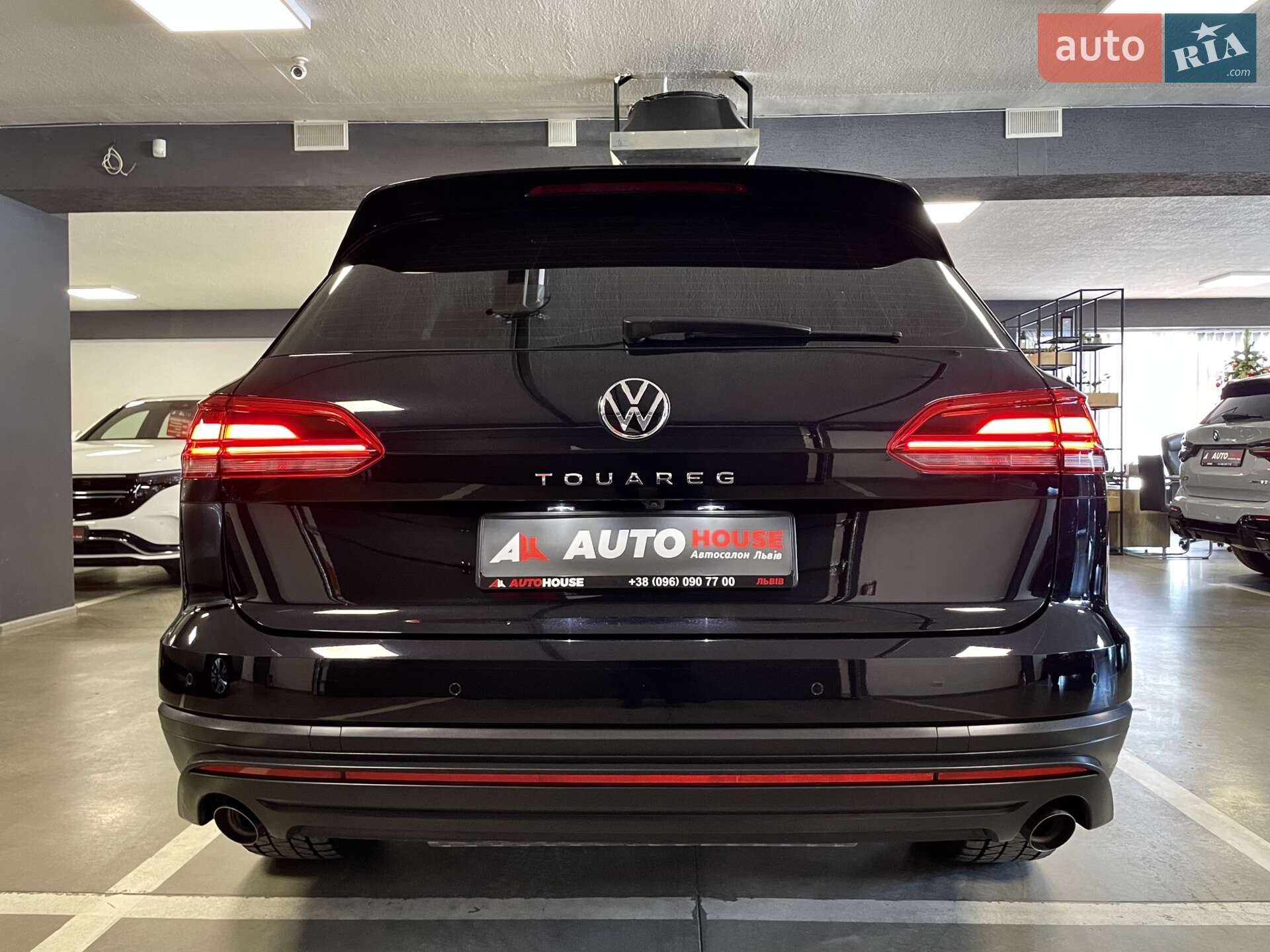 Volkswagen Touareg 2020 VIN WVGZZZCRZMD001455 фото оголошення 21 з 79