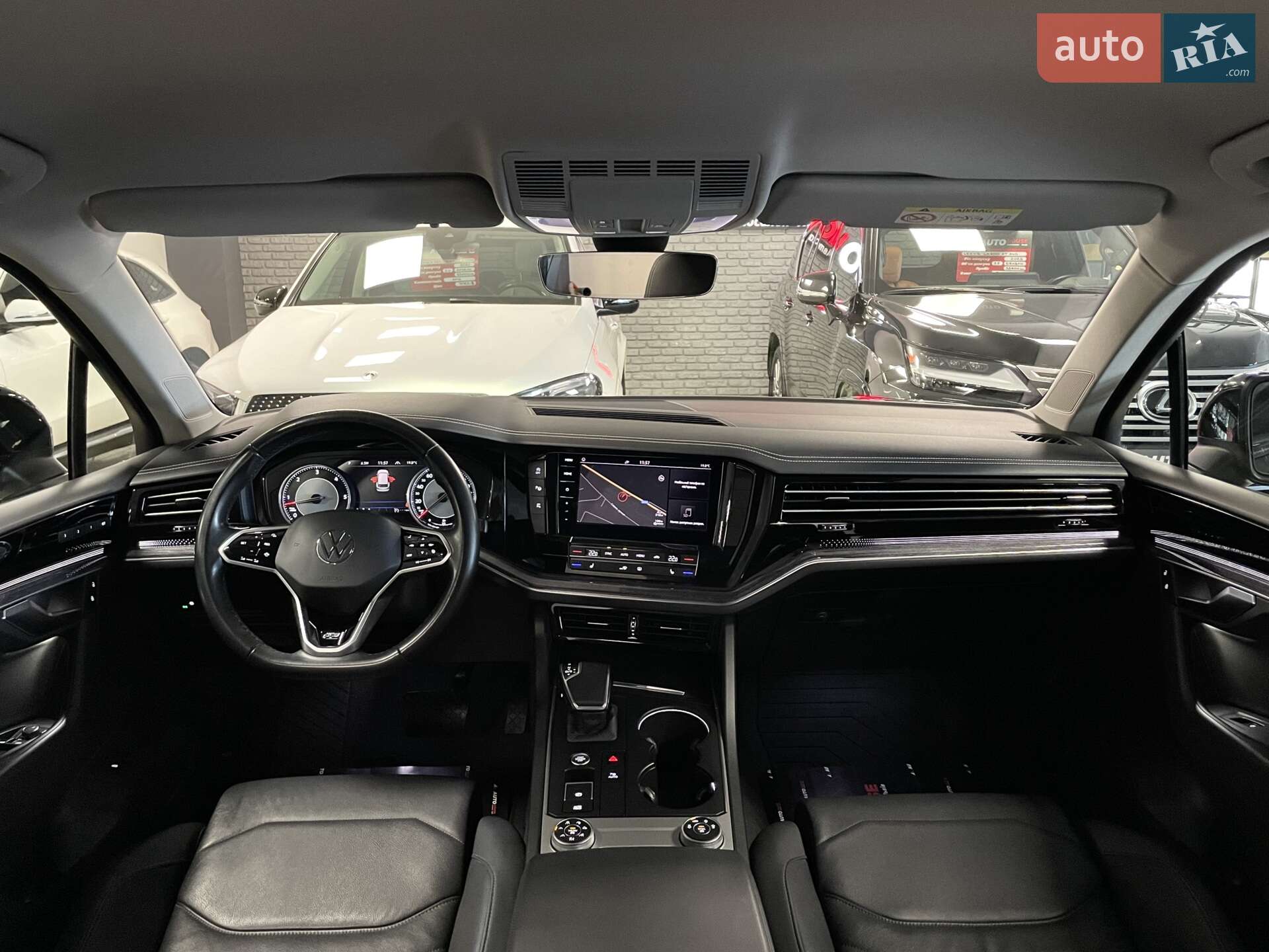 Volkswagen Touareg 2020 VIN WVGZZZCRZMD001455 фото оголошення 44 з 79