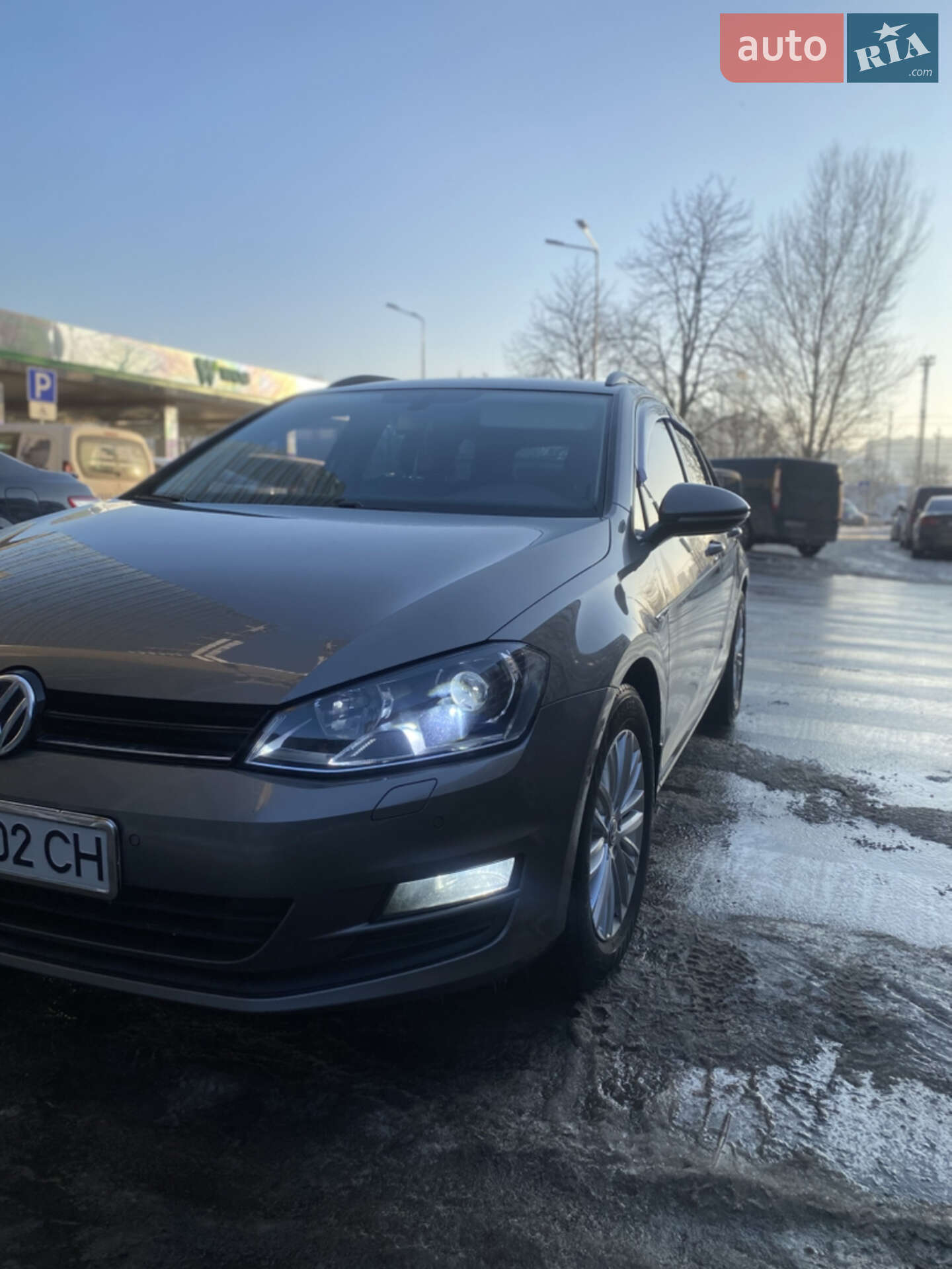 Volkswagen Golf 2014 VIN WVWZZZAUZFP566071 фото оголошення 2 з 25